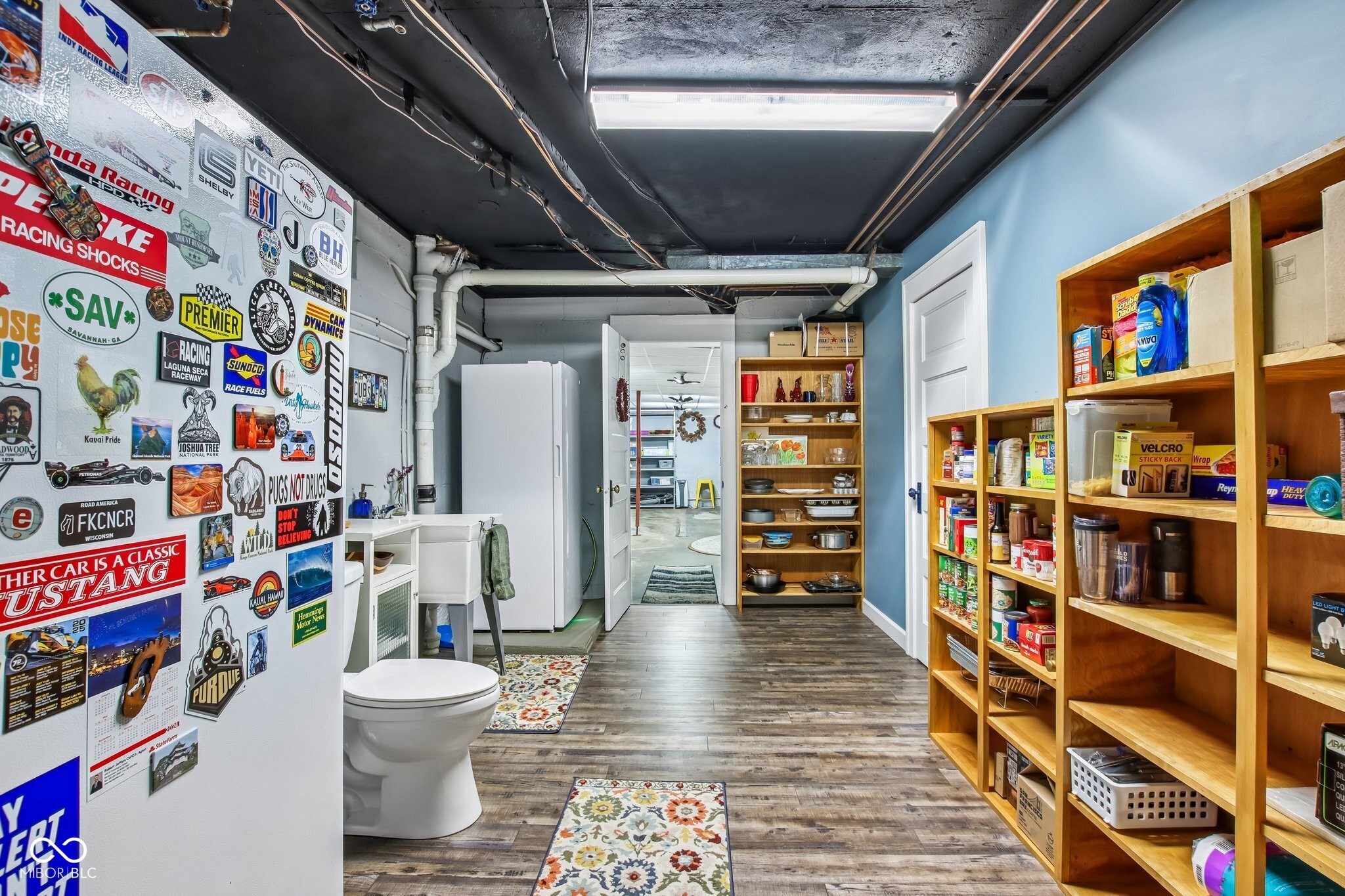 8744 W 86th Street
