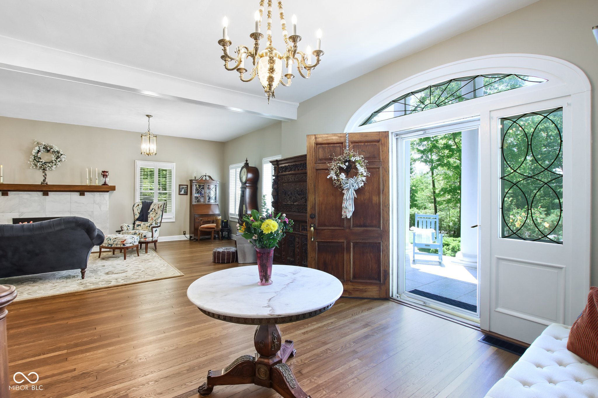 8744 W 86th Street