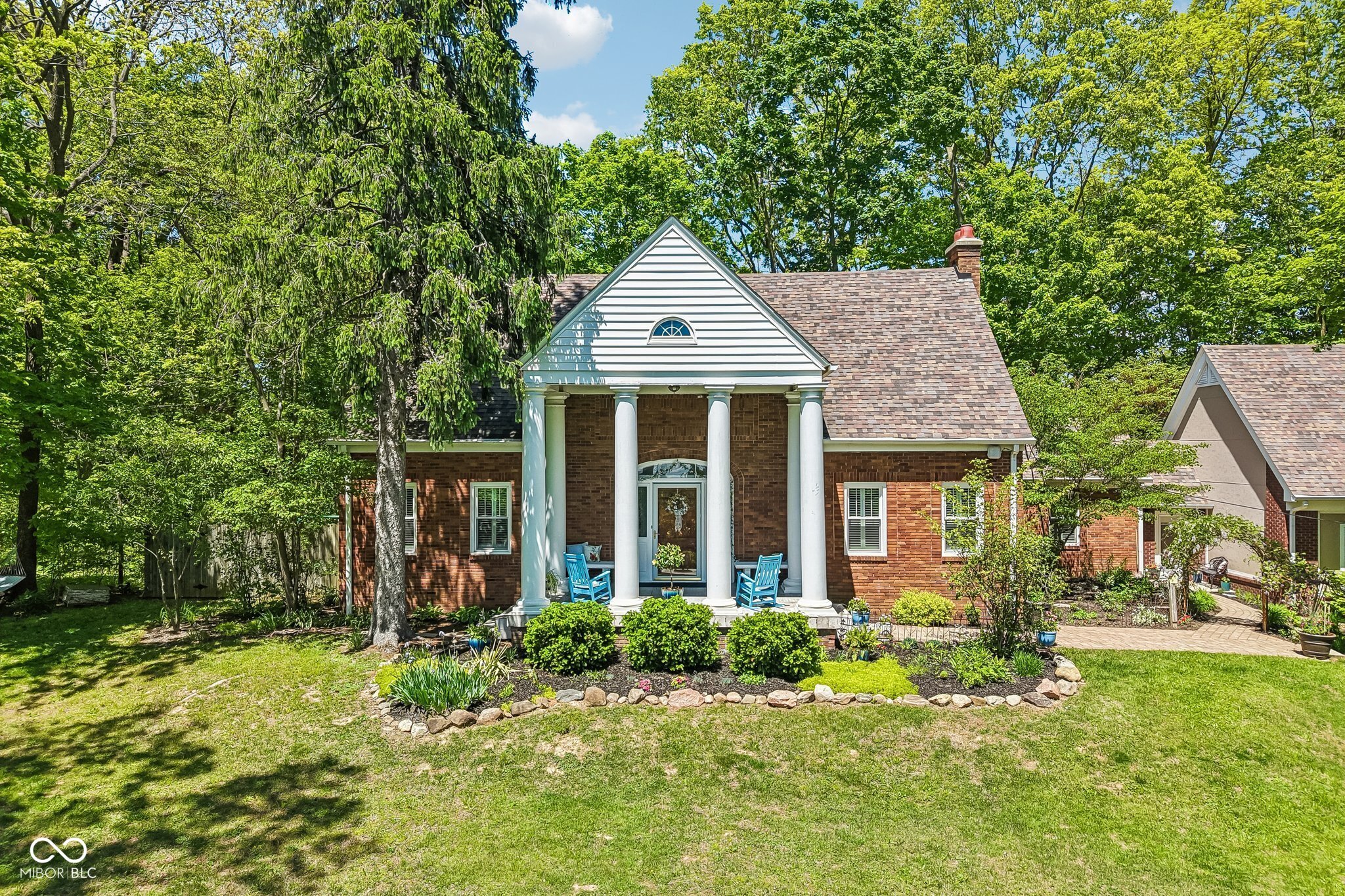 8744 W 86th Street
