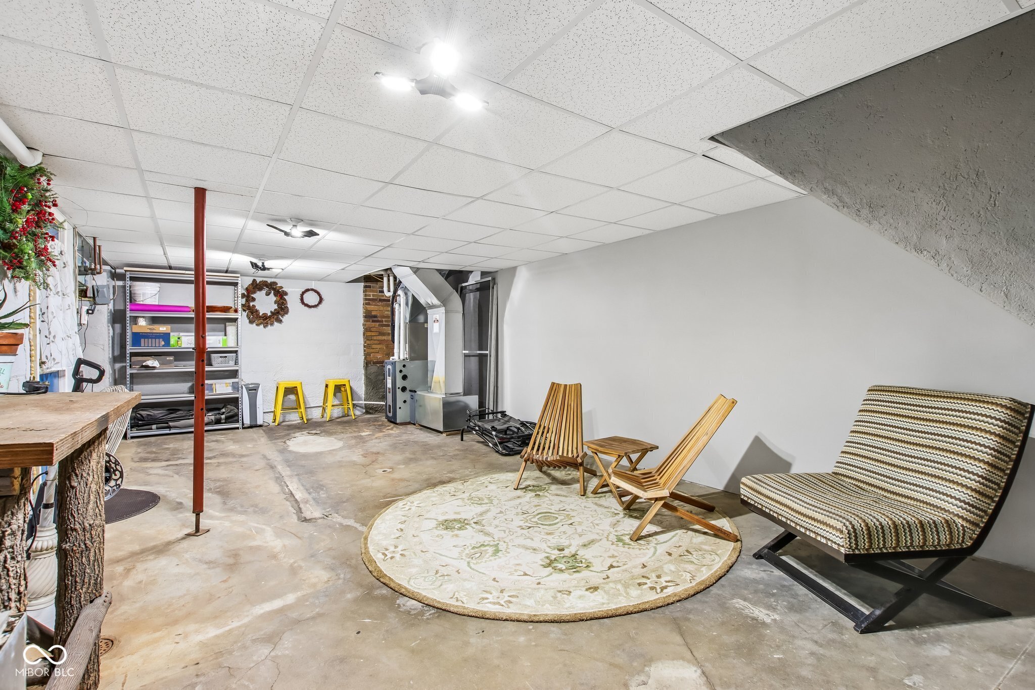 8744 W 86th Street