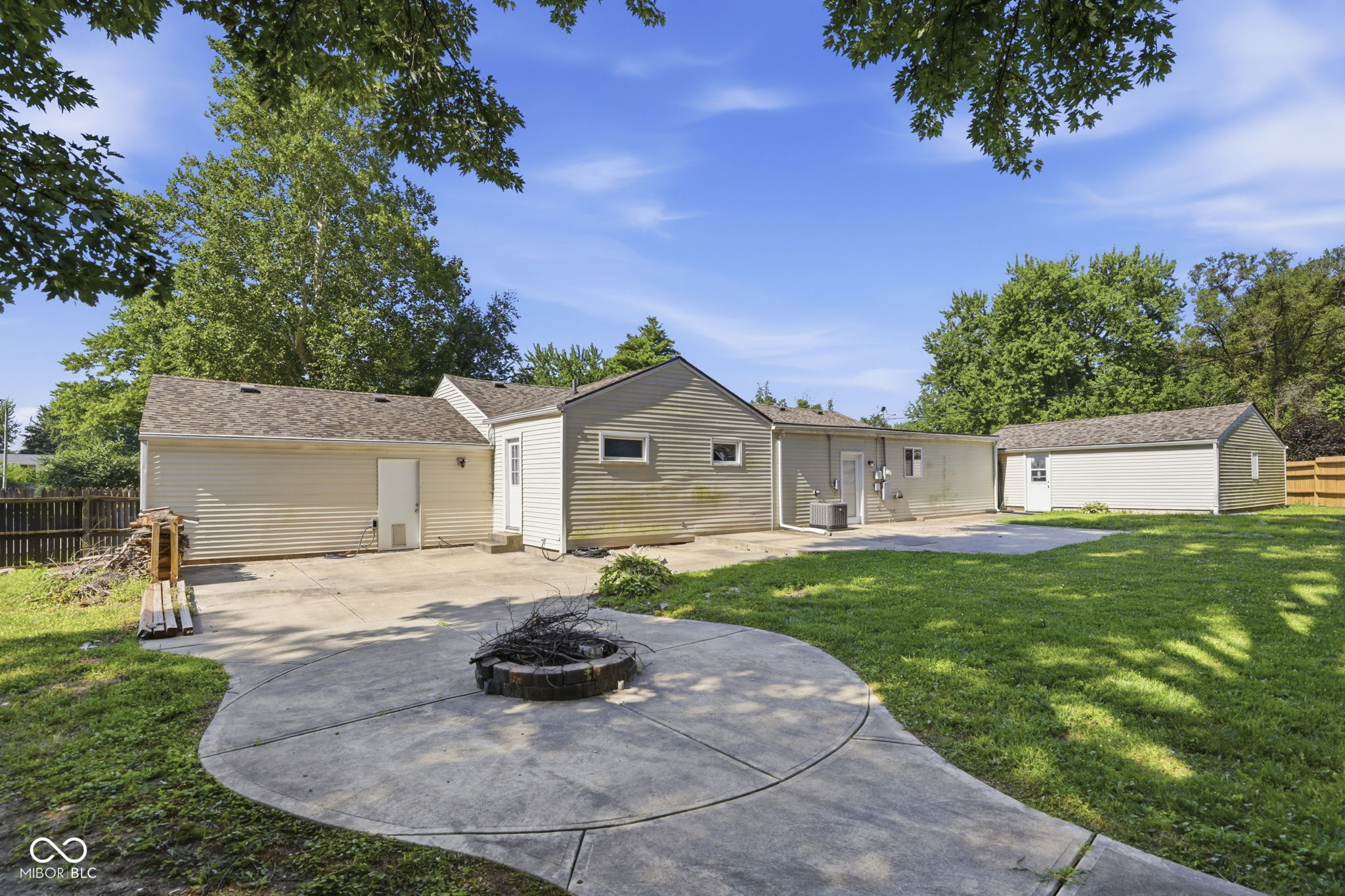 650 Arthur Drive