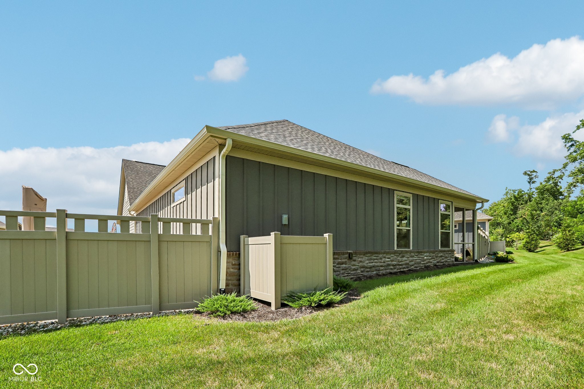13991 Rowling Place