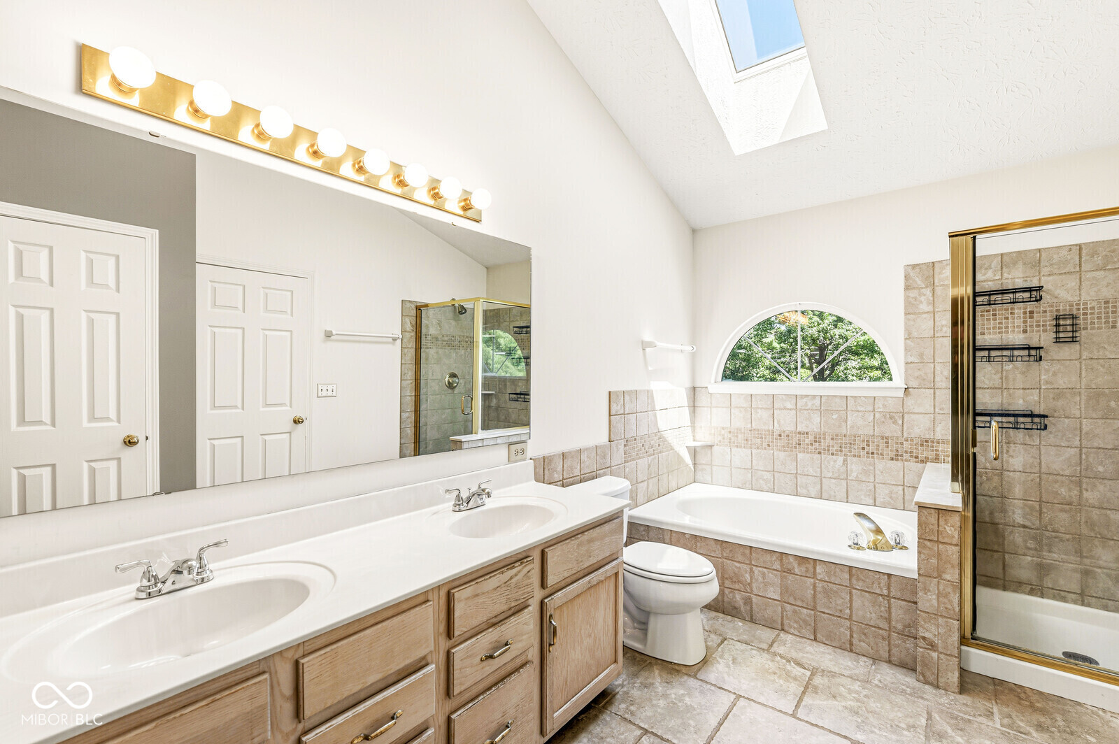 6244 Valleyview Drive