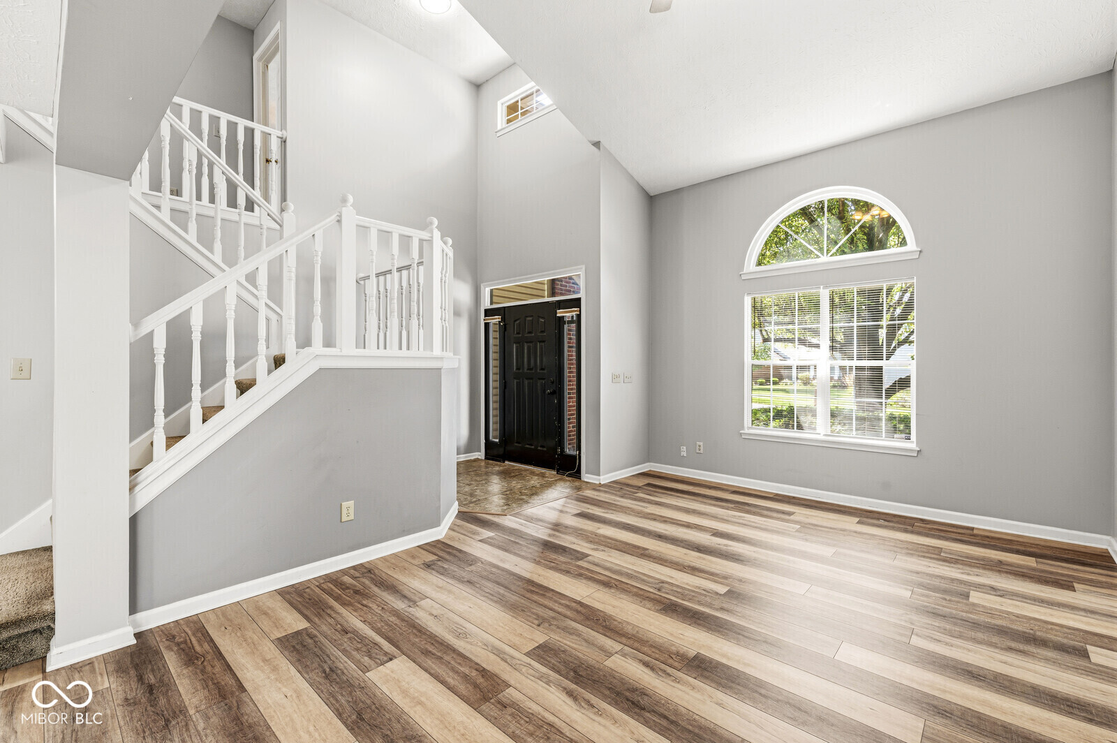 6244 Valleyview Drive
