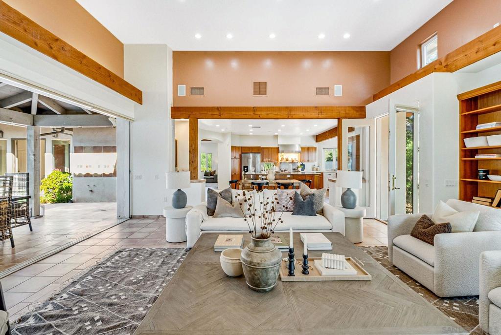 1420 Paint Mountain Rd