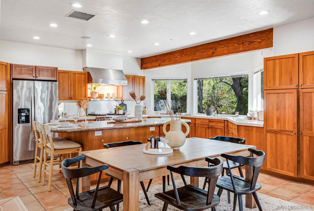 1420 Paint Mountain Rd