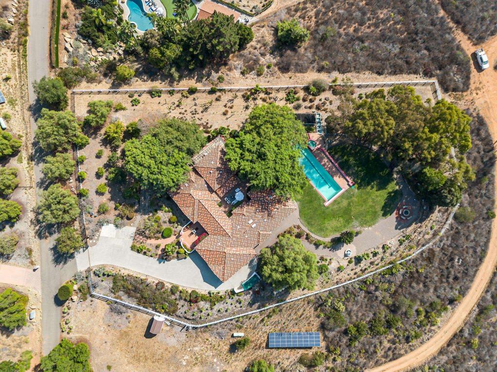 1420 Paint Mountain Rd