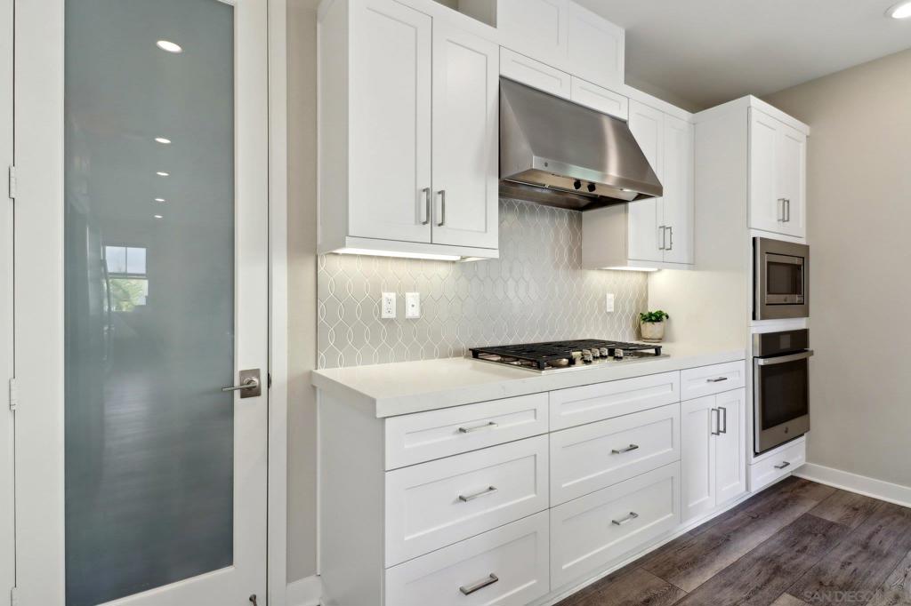 6786 Encelia Pl