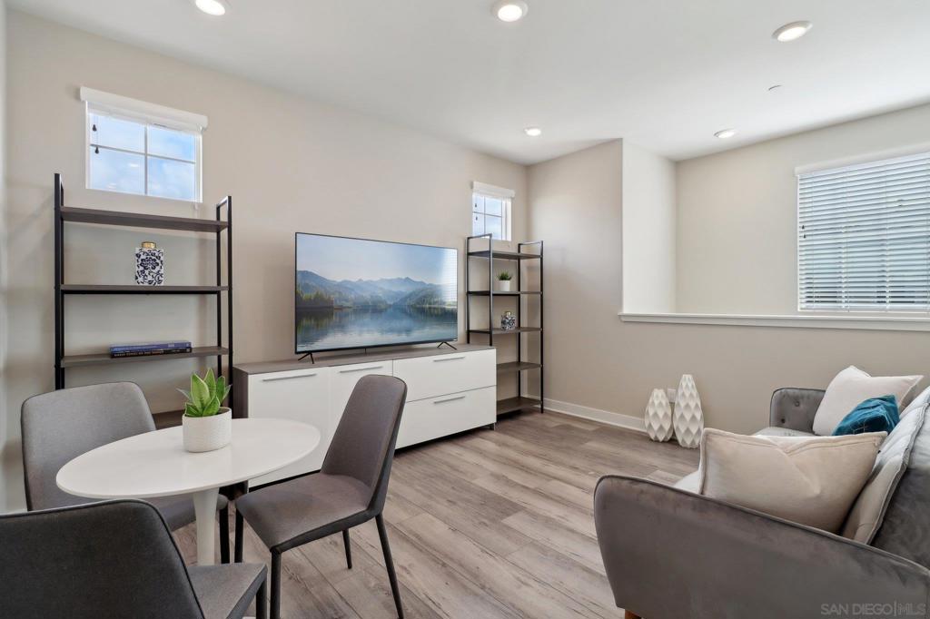 6786 Encelia Pl