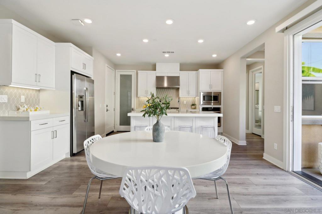 6786 Encelia Pl