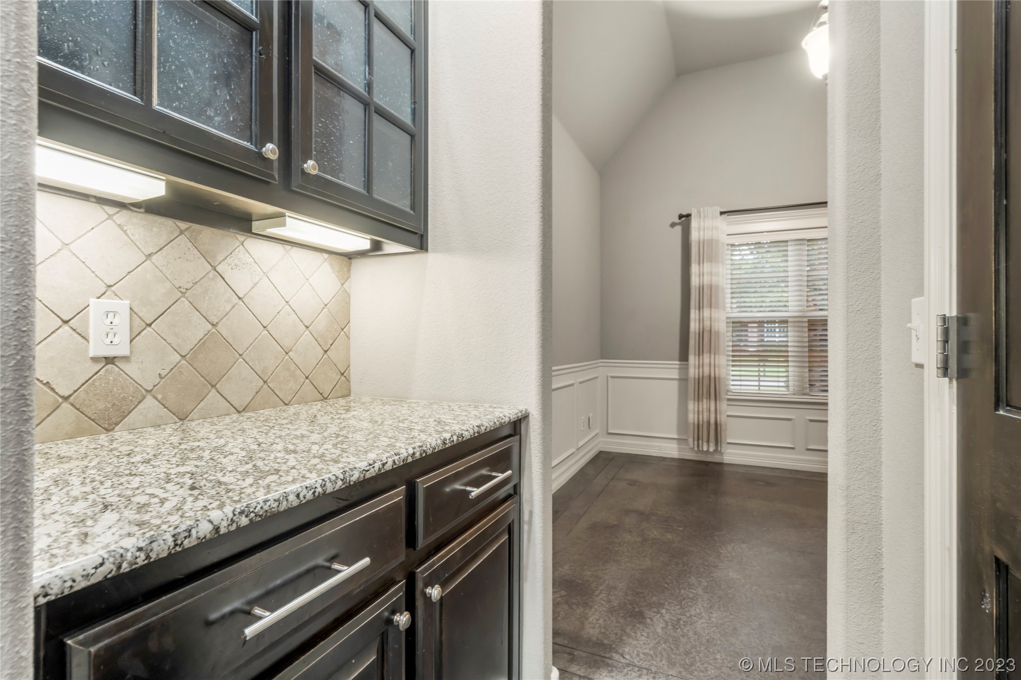 1509 W Ulysses Street