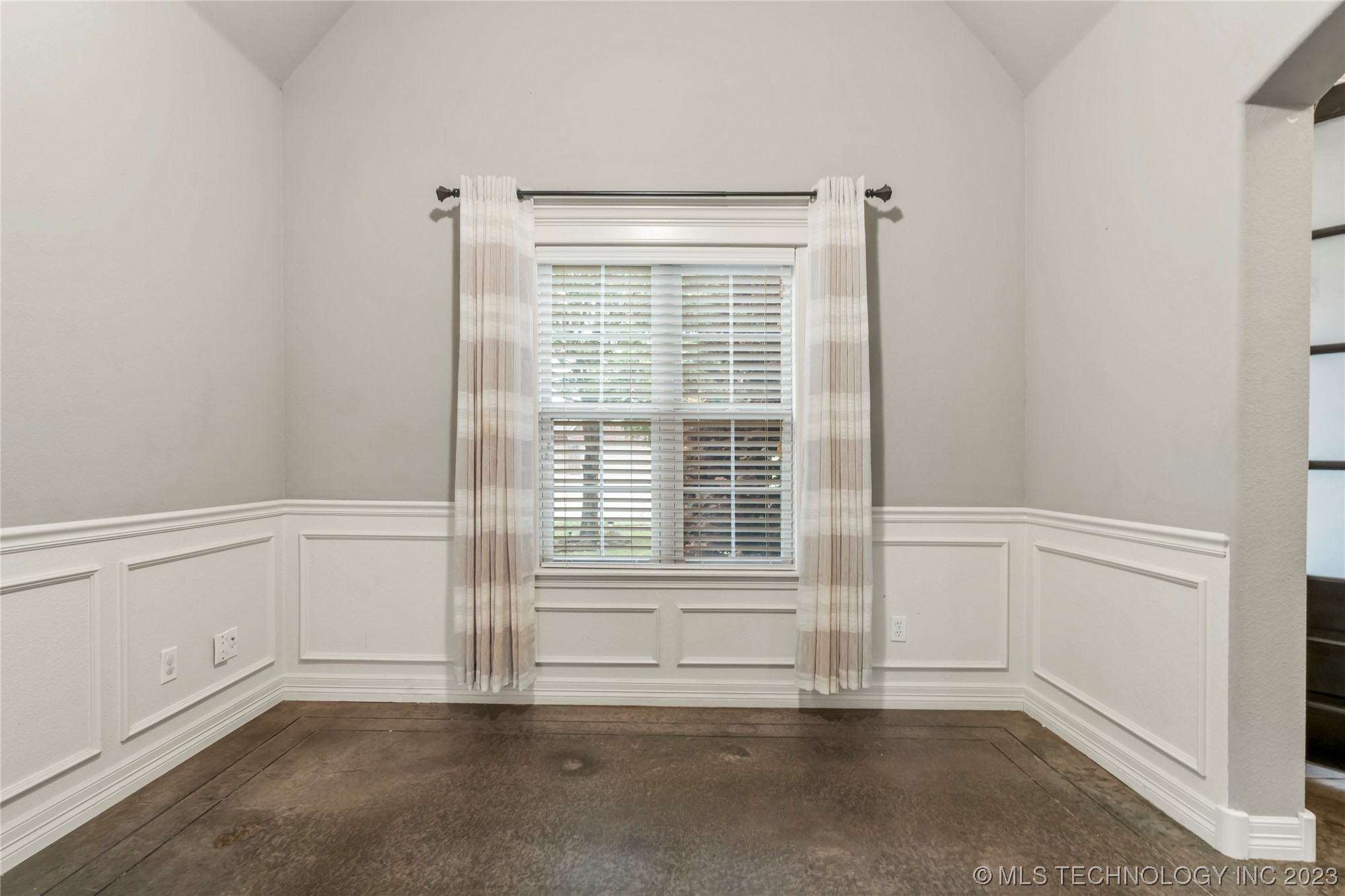1509 W Ulysses Street