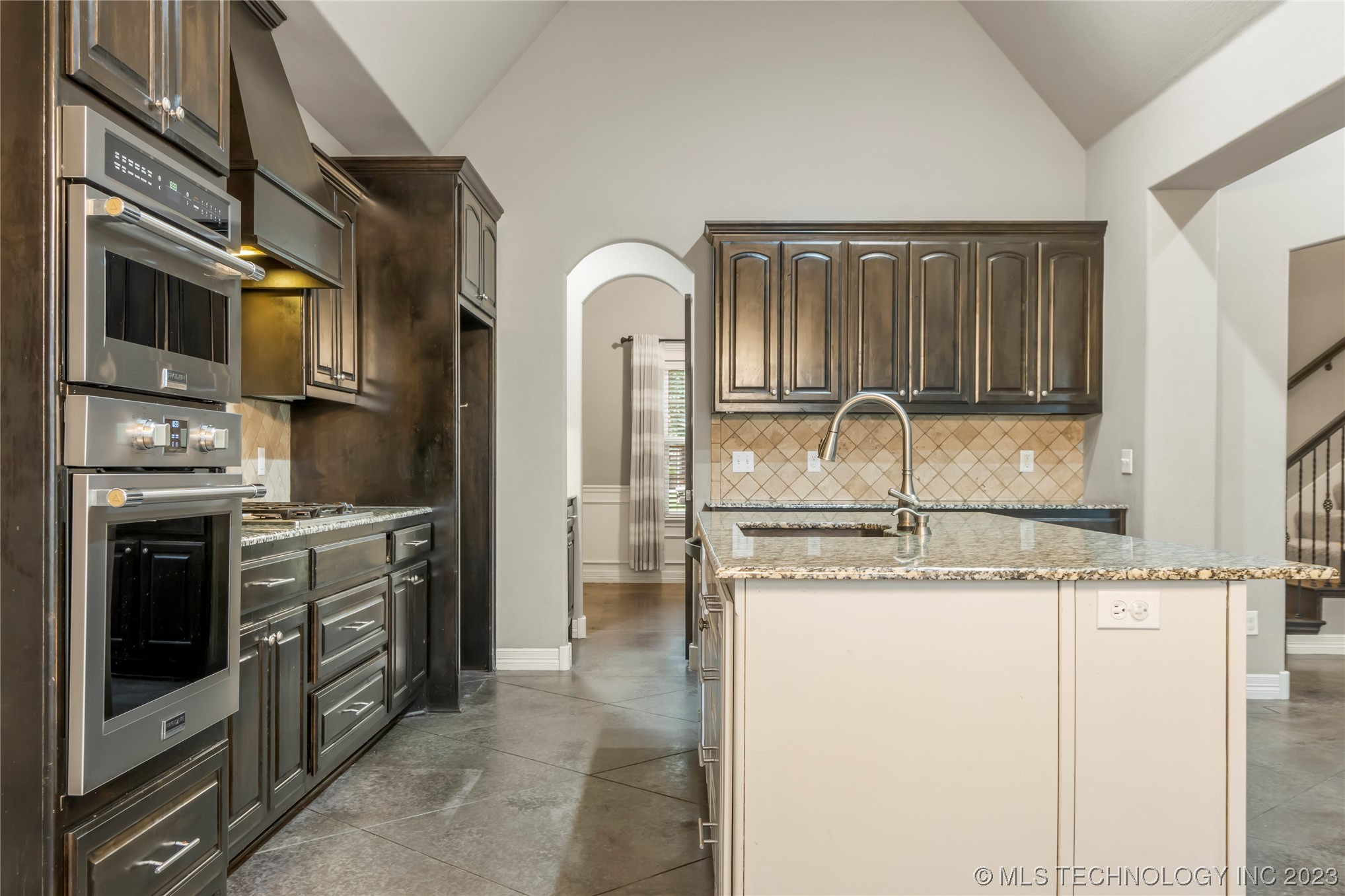 1509 W Ulysses Street
