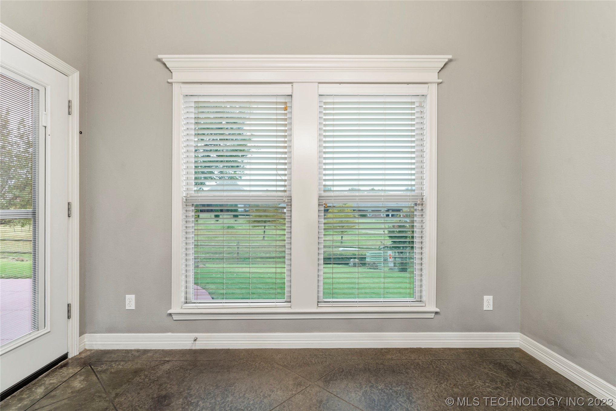 1509 W Ulysses Street