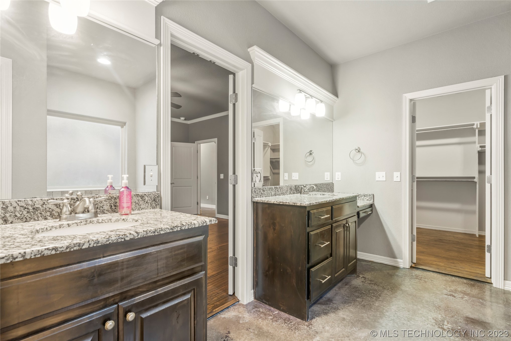 1509 W Ulysses Street