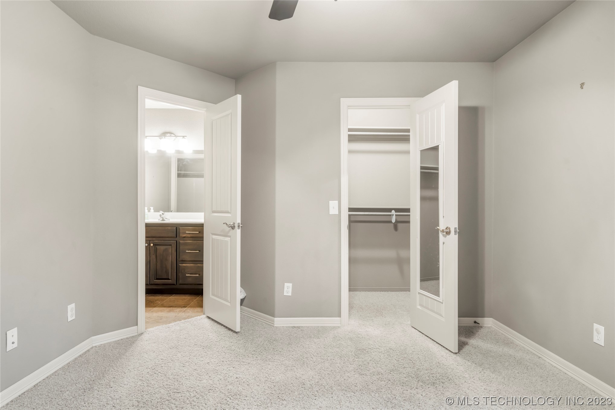 1509 W Ulysses Street