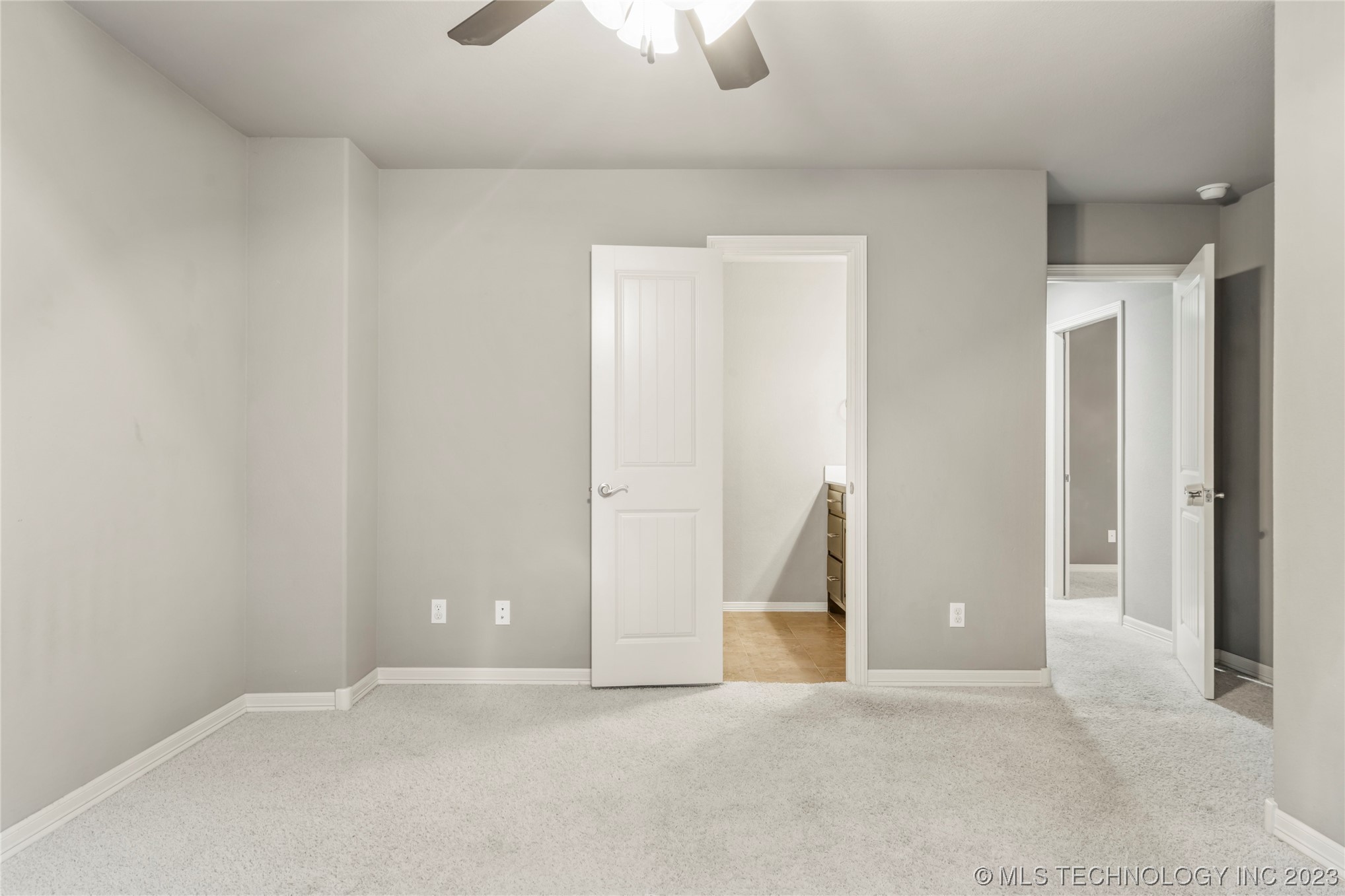 1509 W Ulysses Street