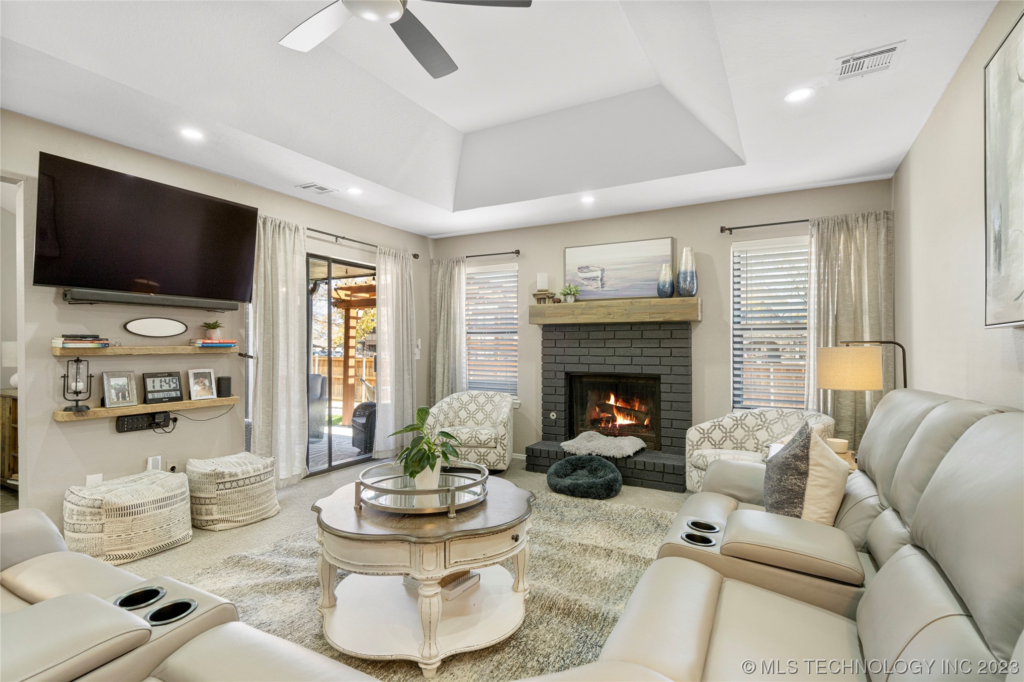 6319 S 90th East Court