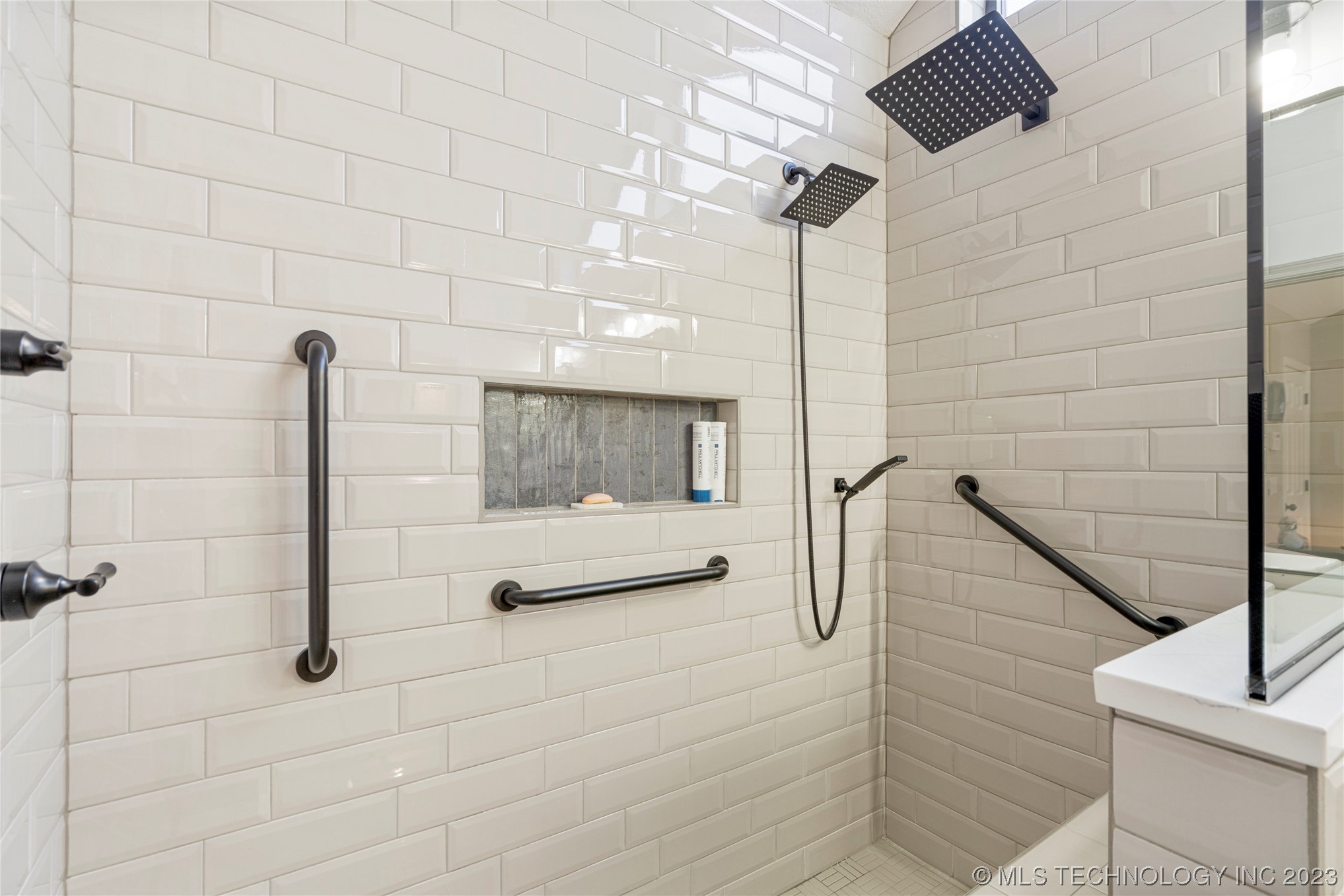 6319 S 90th East Court