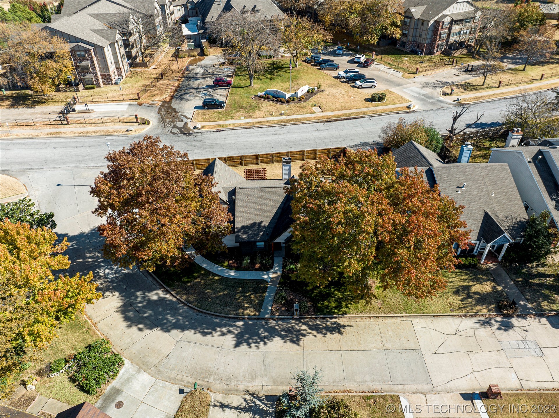 6319 S 90th East Court