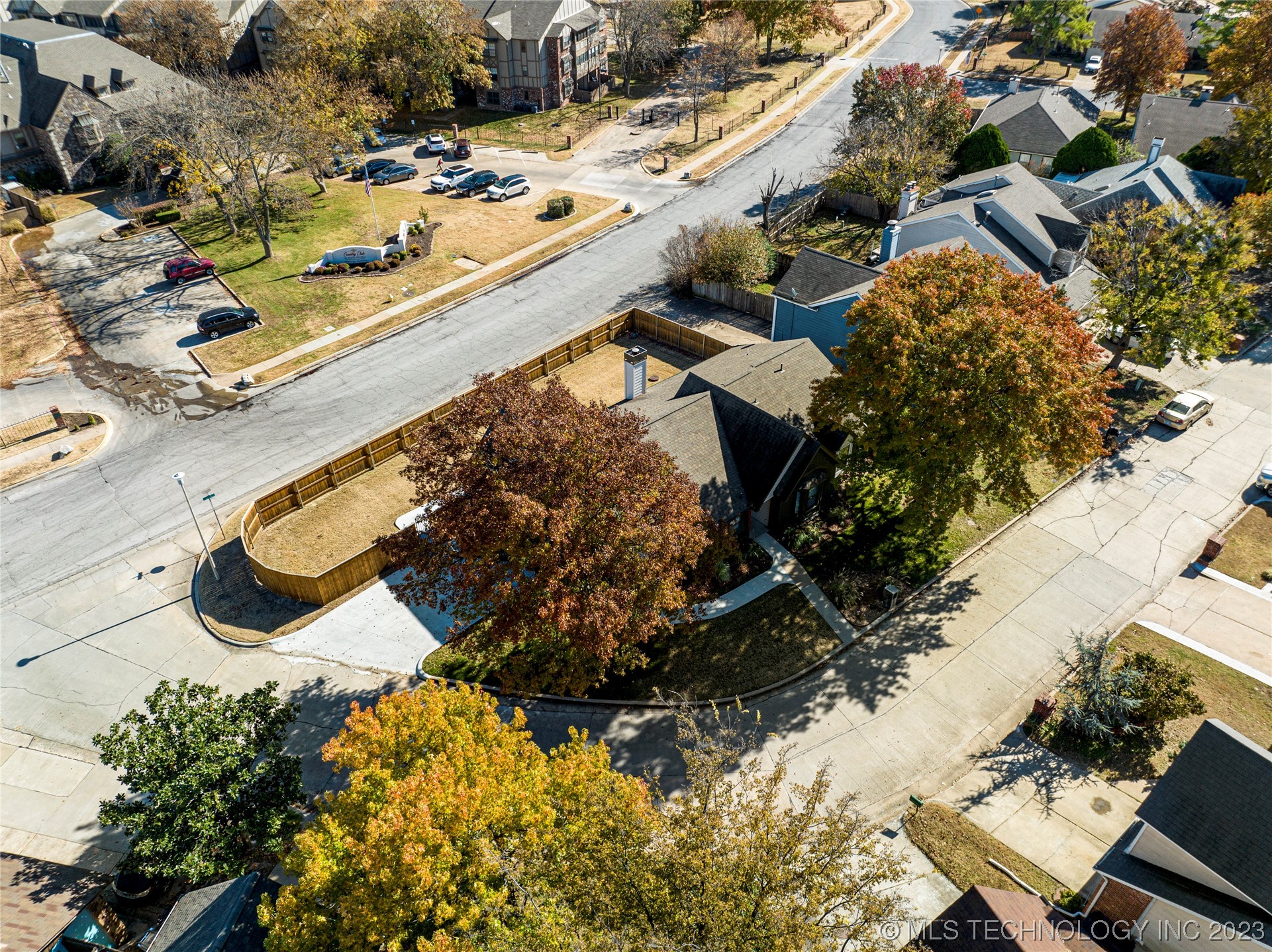 6319 S 90th East Court