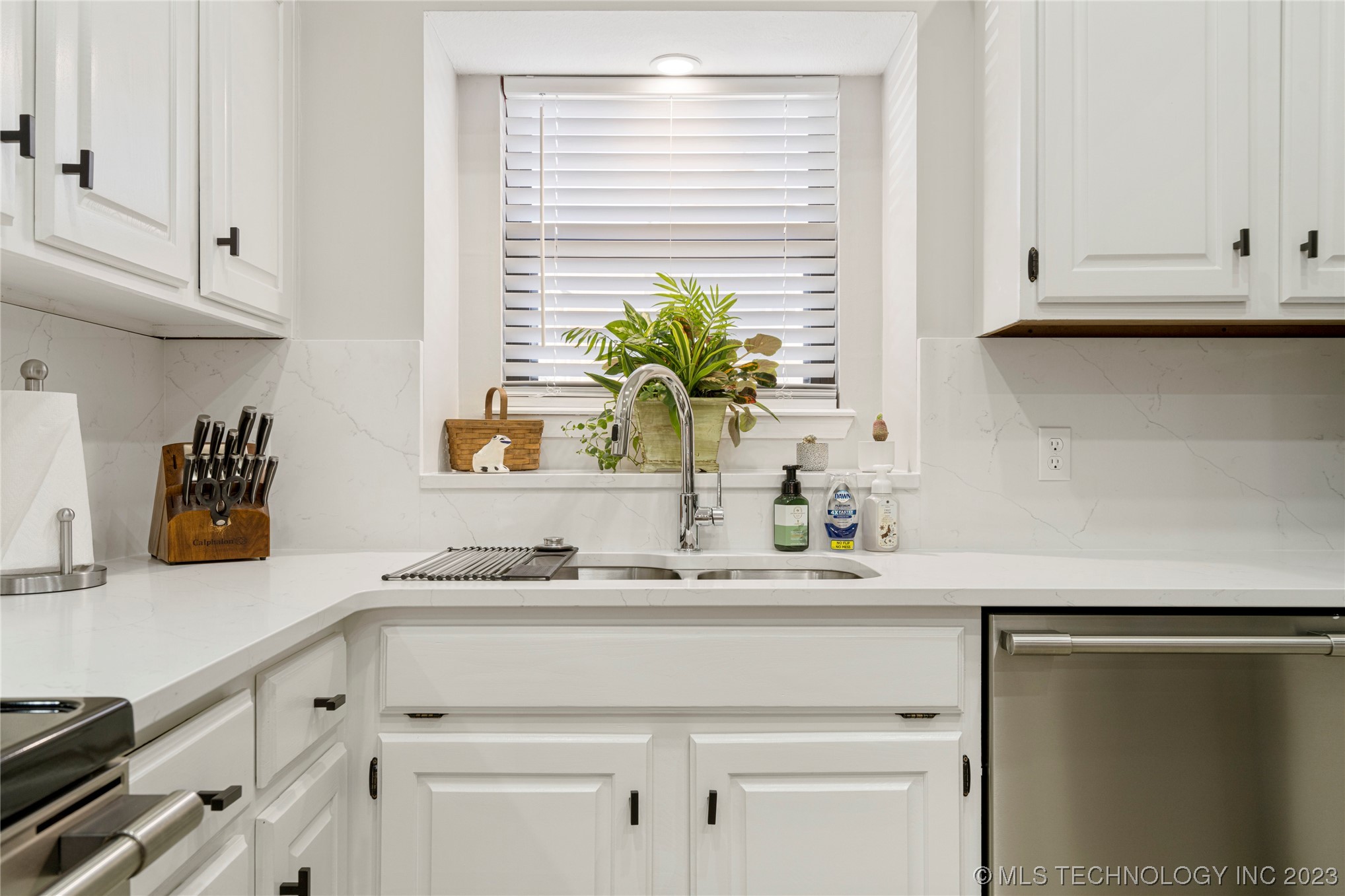 6319 S 90th East Court