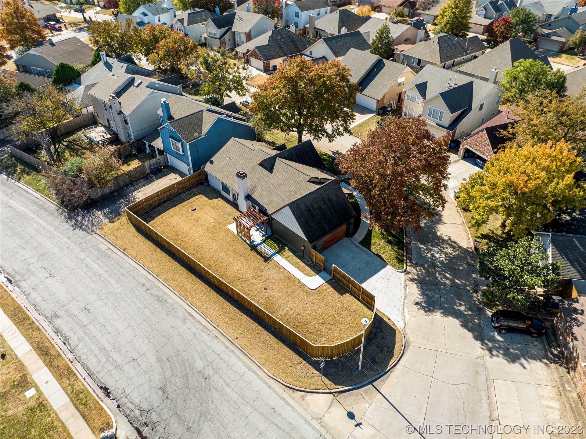 6319 S 90th East Court