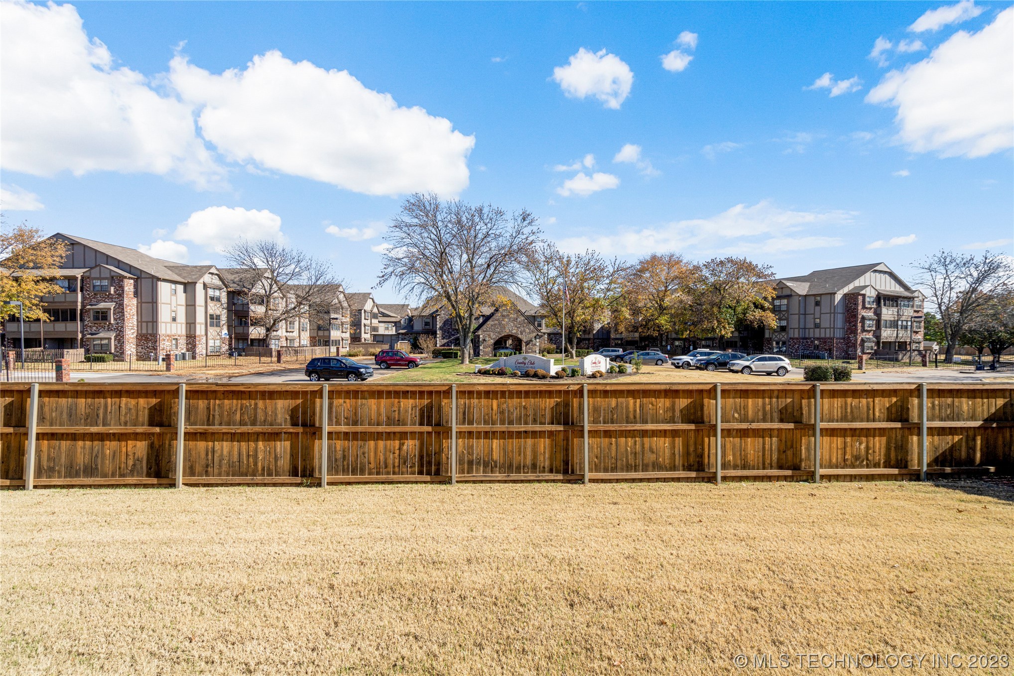 6319 S 90th East Court