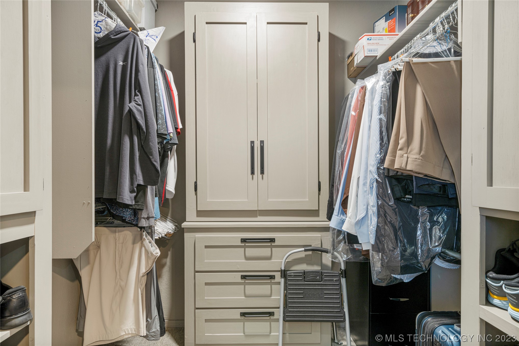 6319 S 90th East Court