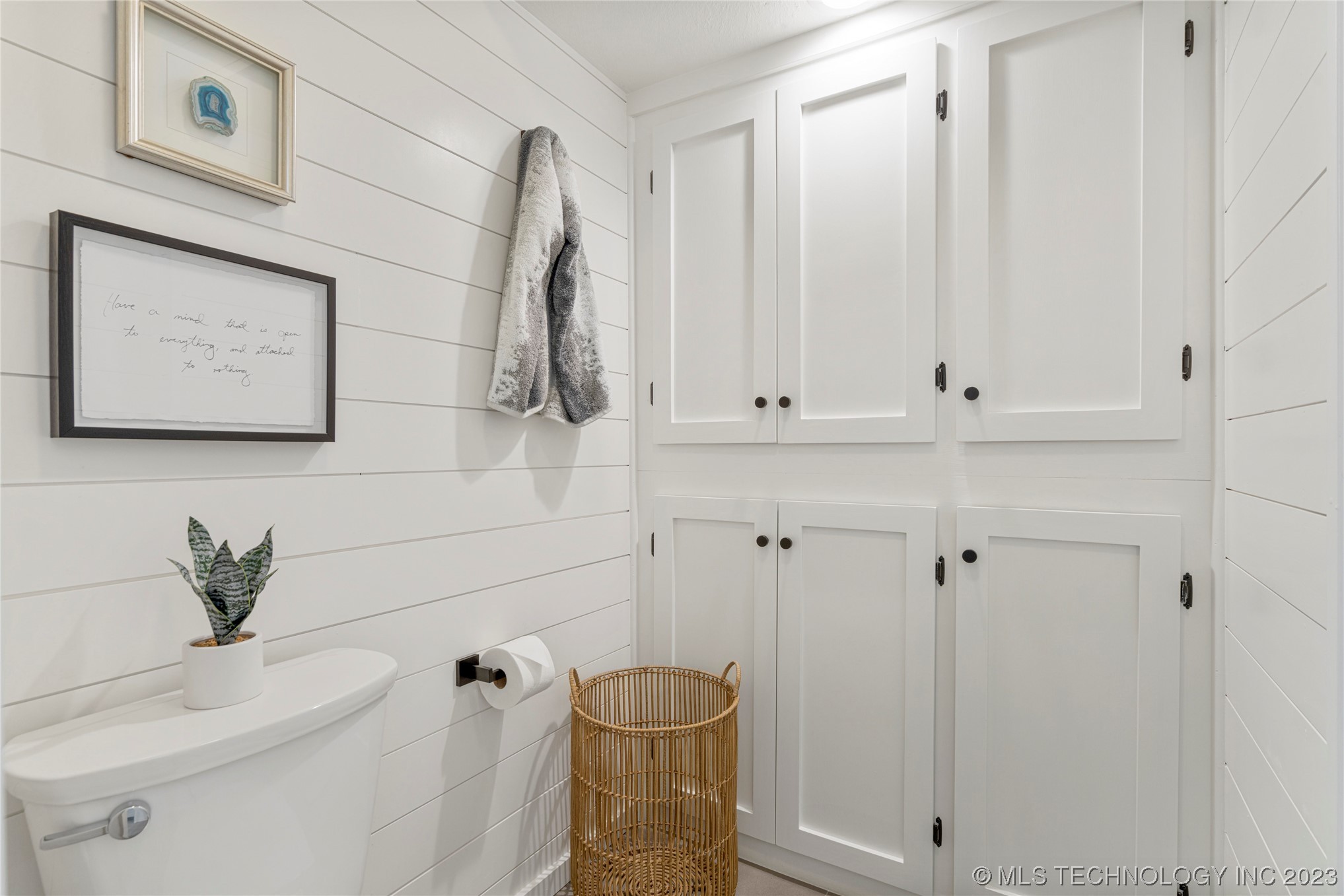 6319 S 90th East Court