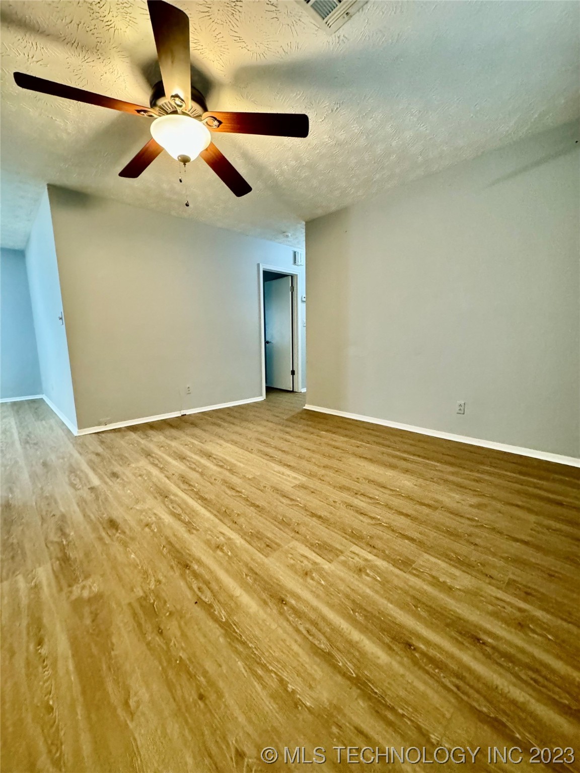 1120 W Chambers Court