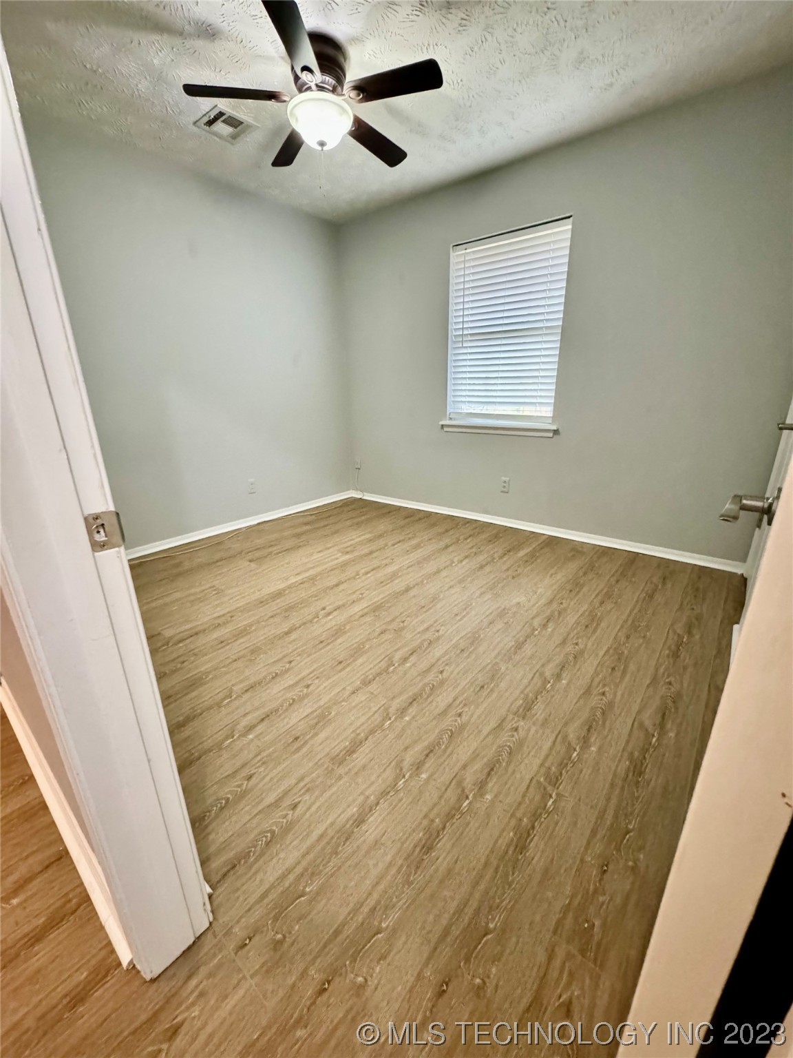1120 W Chambers Court