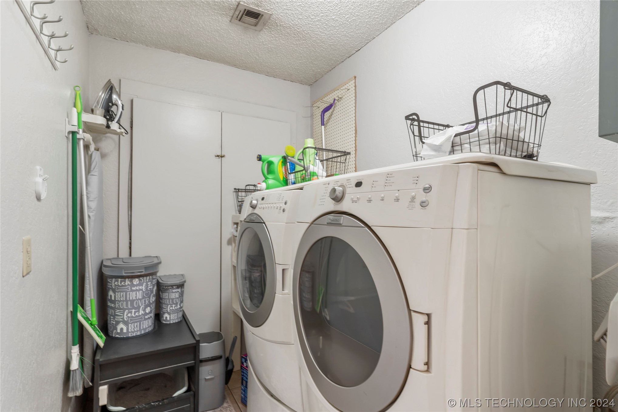 6234 S 31st West Avenue