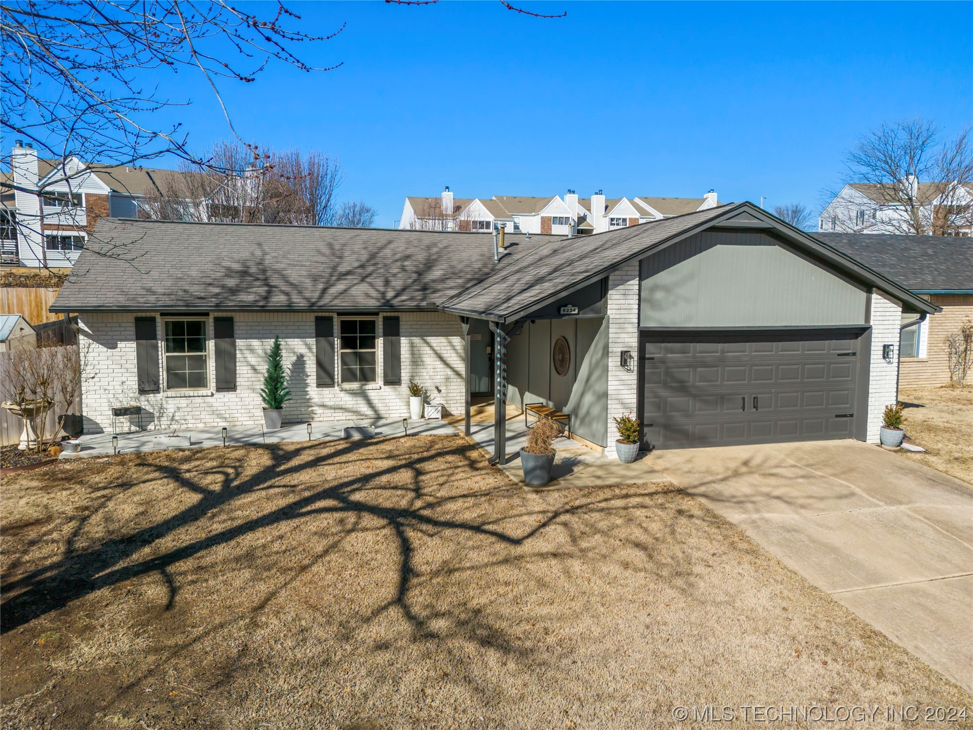 6234 S 31st West Avenue