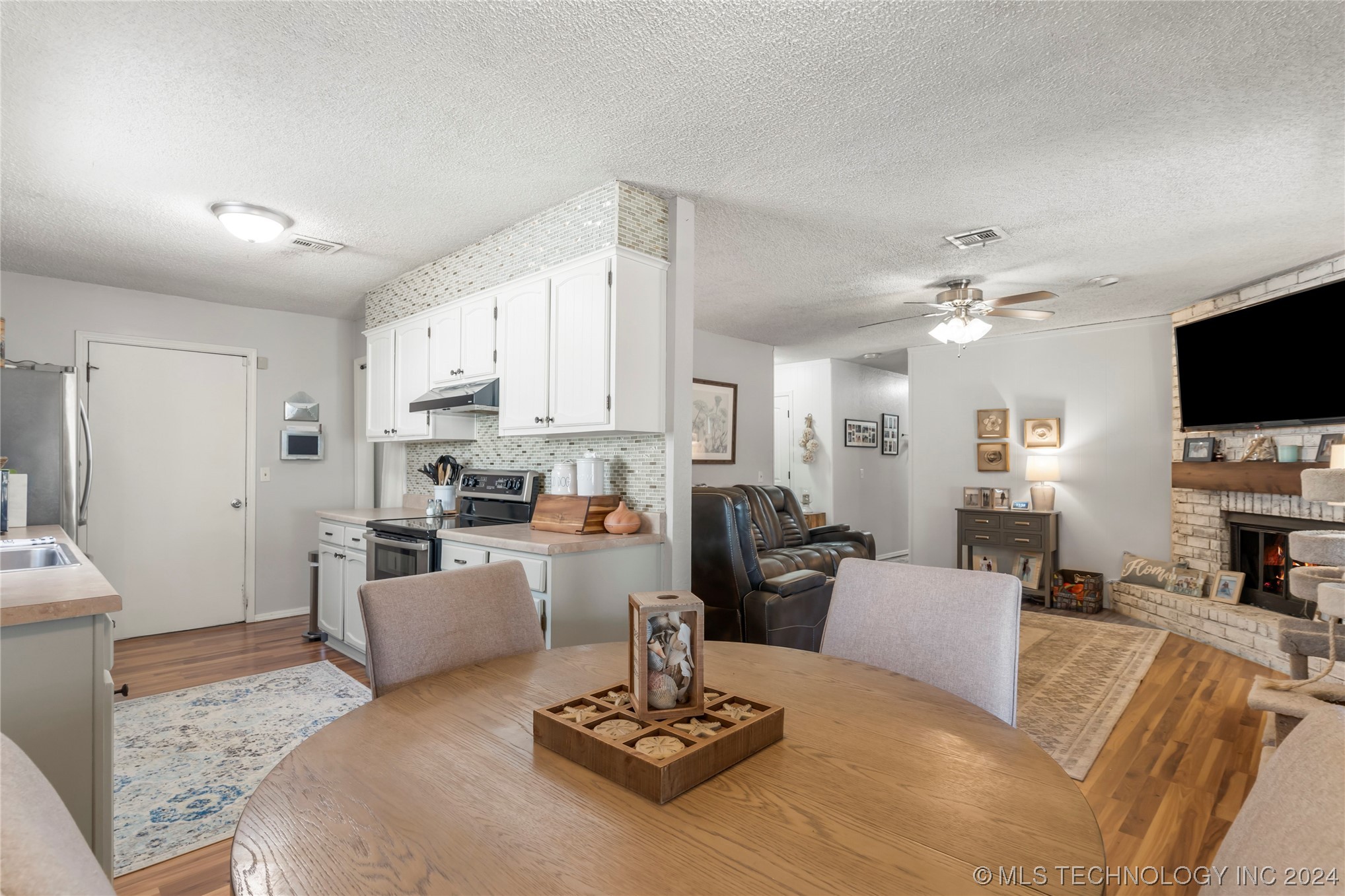 6234 S 31st West Avenue