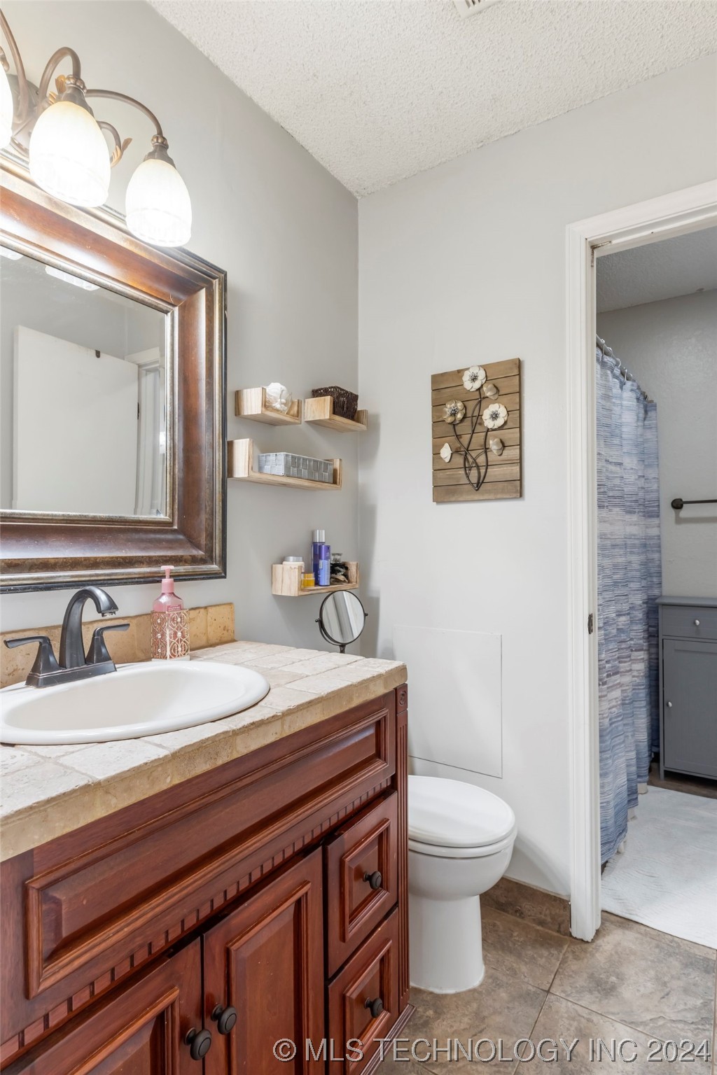 6234 S 31st West Avenue