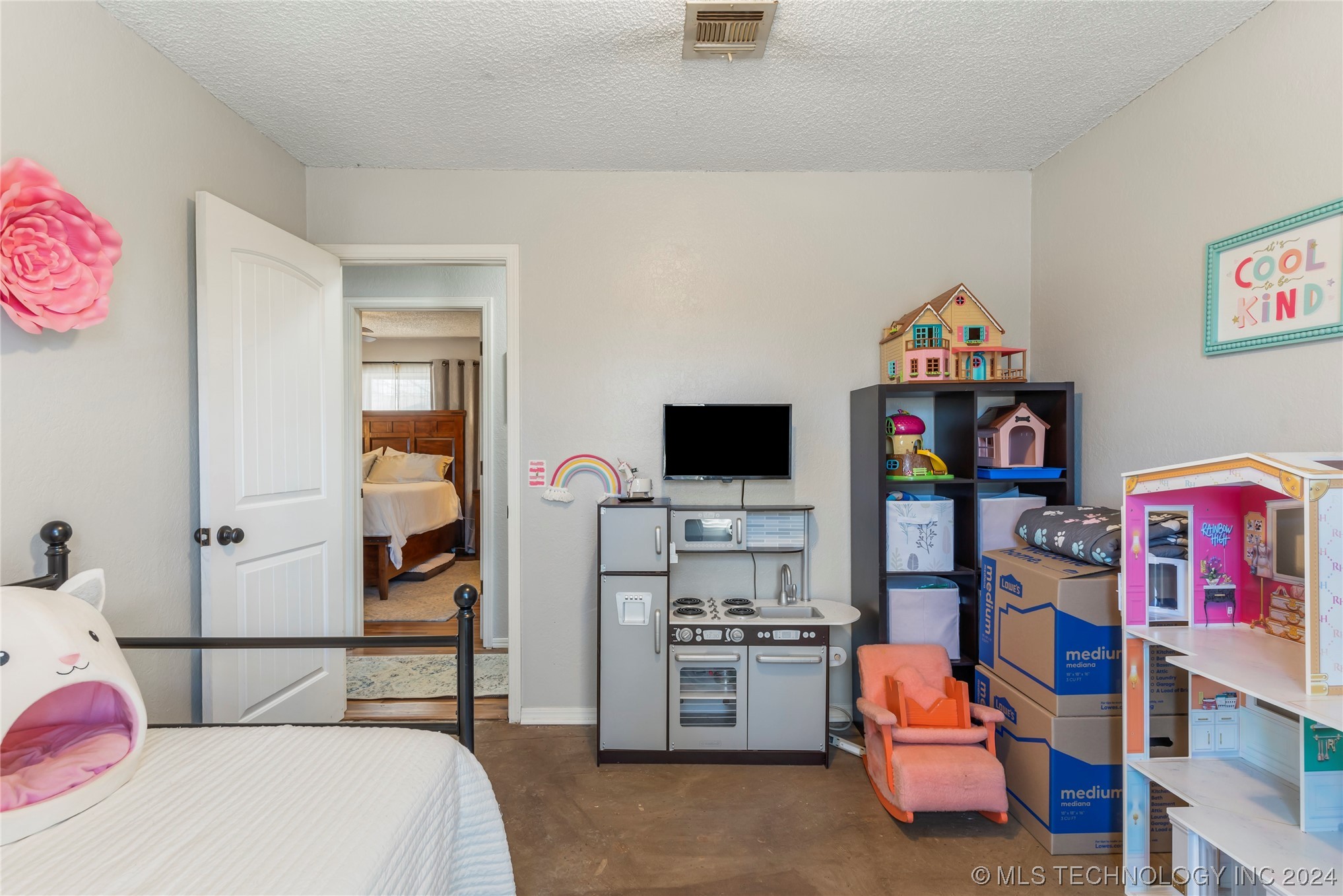 6234 S 31st West Avenue