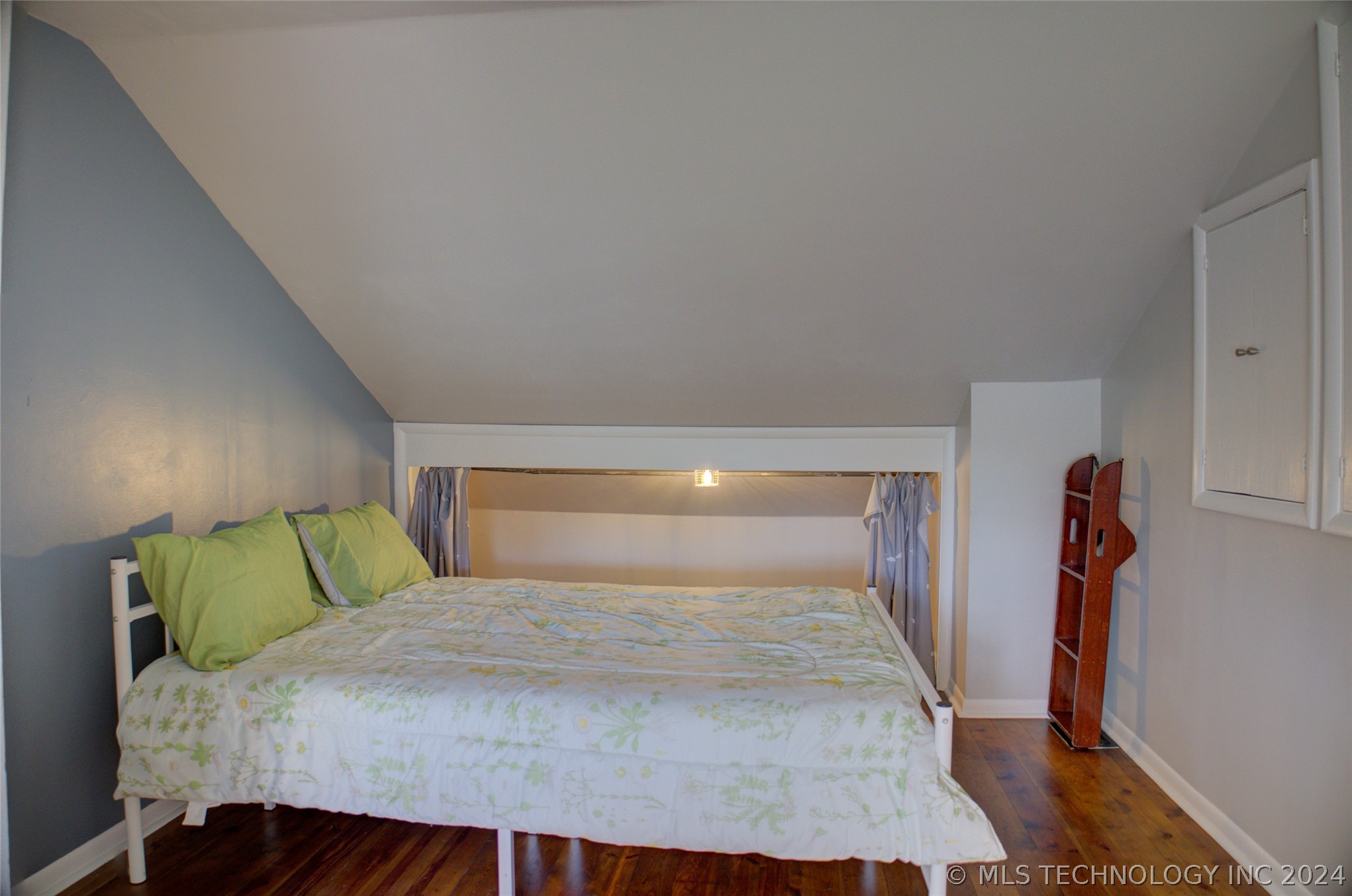 3834 S Trenton Avenue