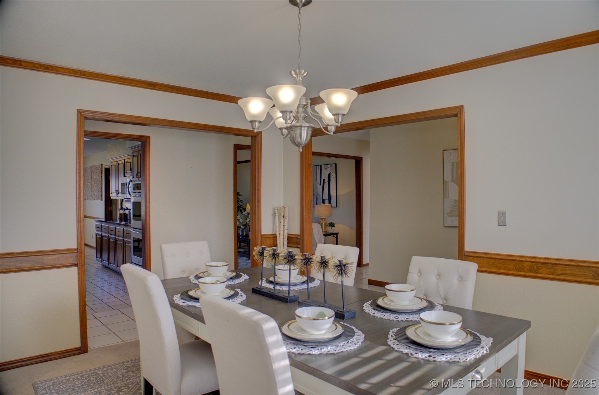 3415 E 87th Place