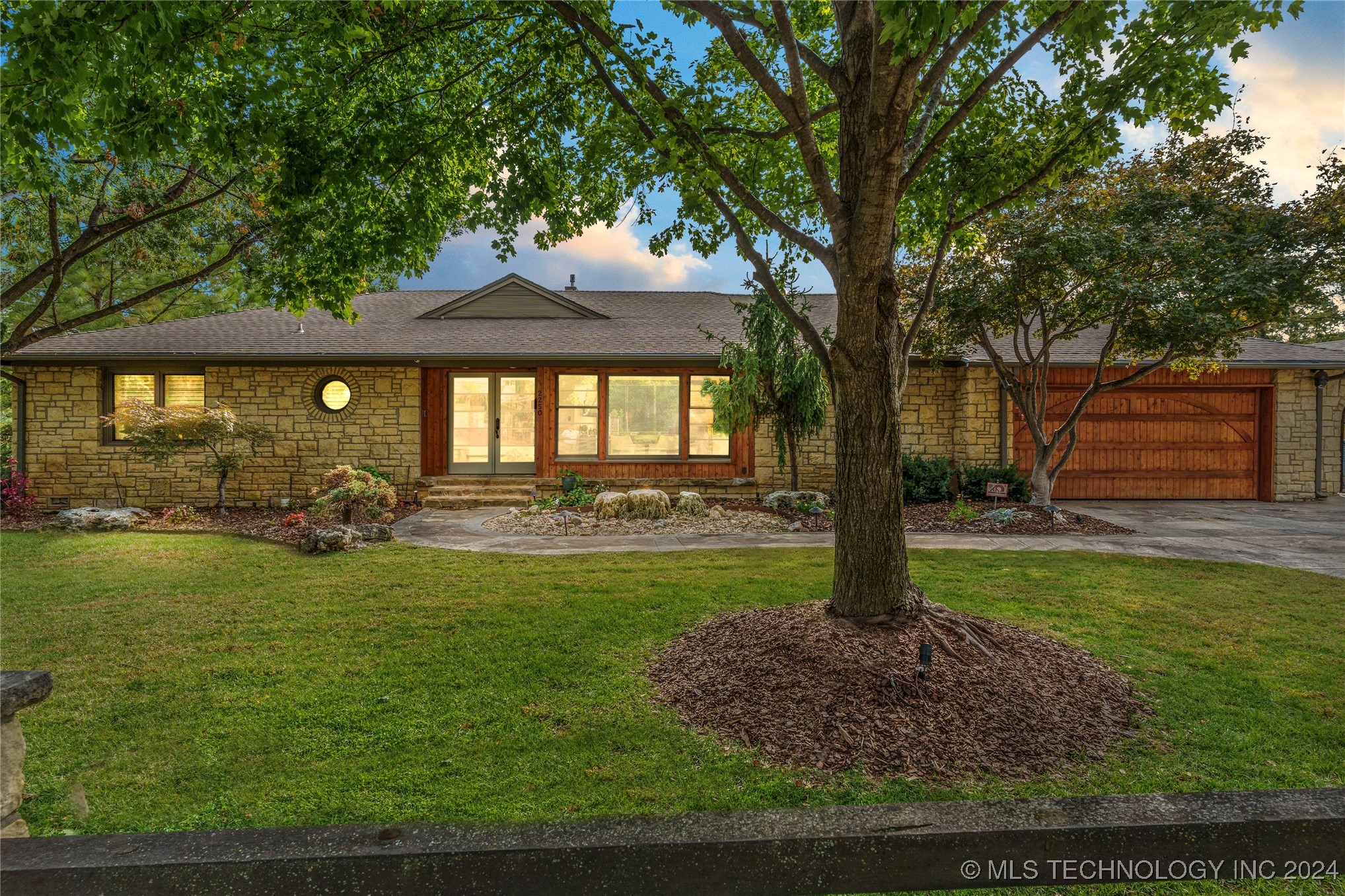2250 E 33rd Street