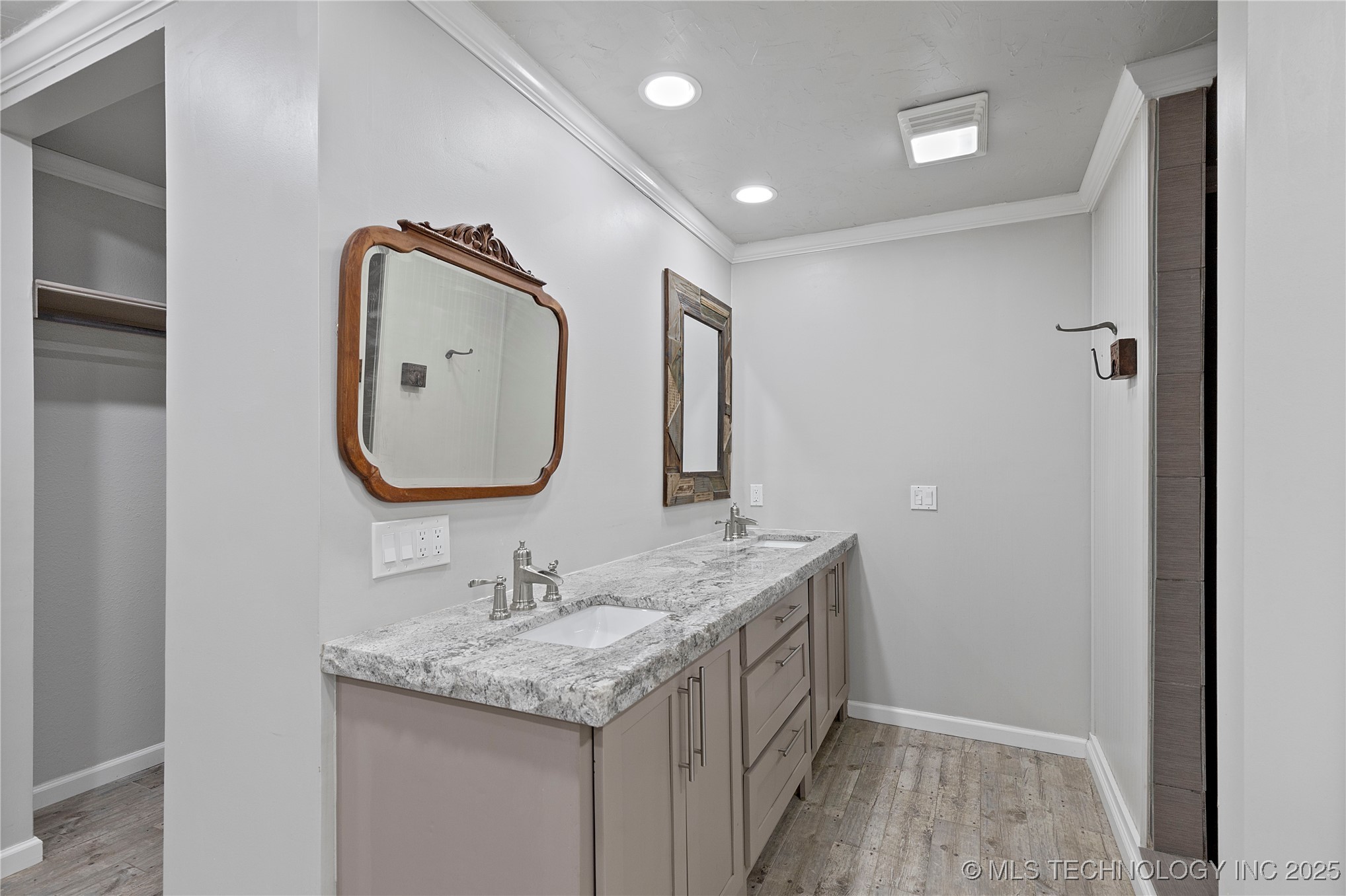 7665 S Quebec Avenue