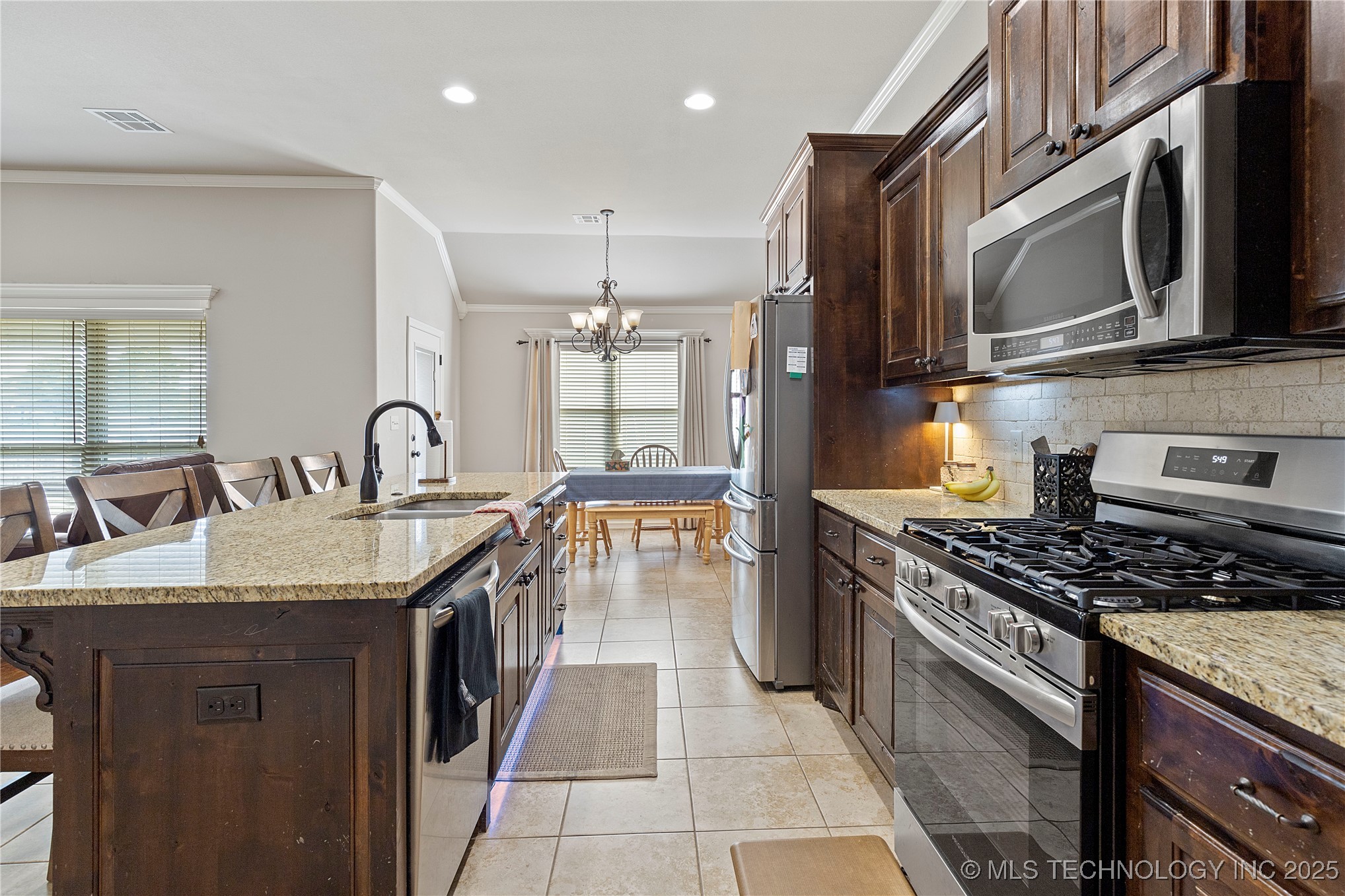 2418 S 16th Court