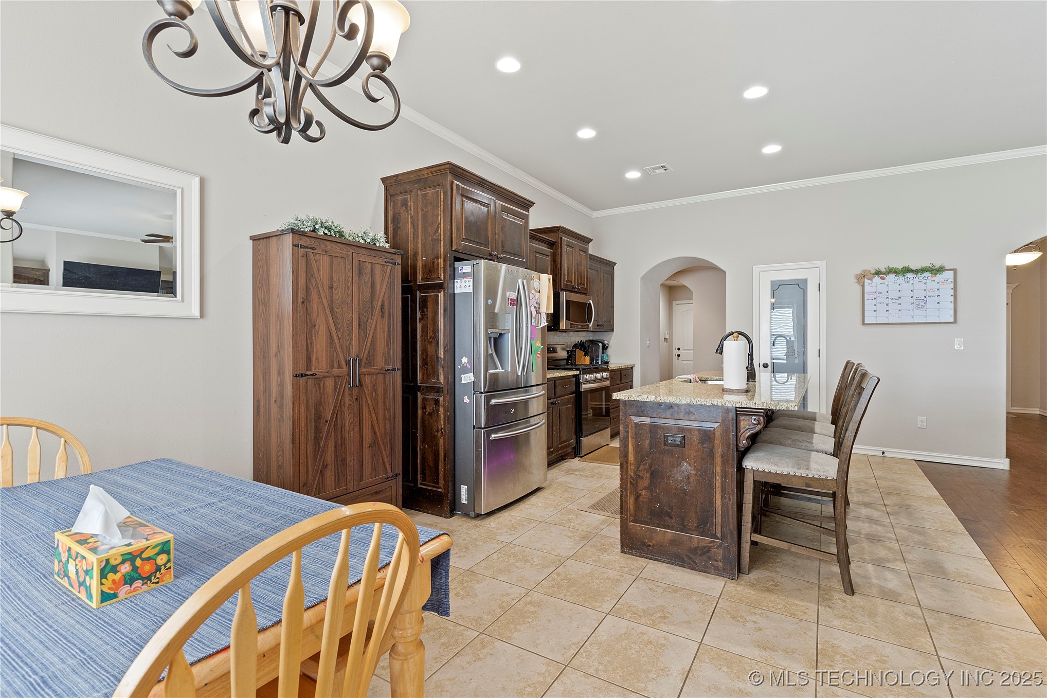 2418 S 16th Court