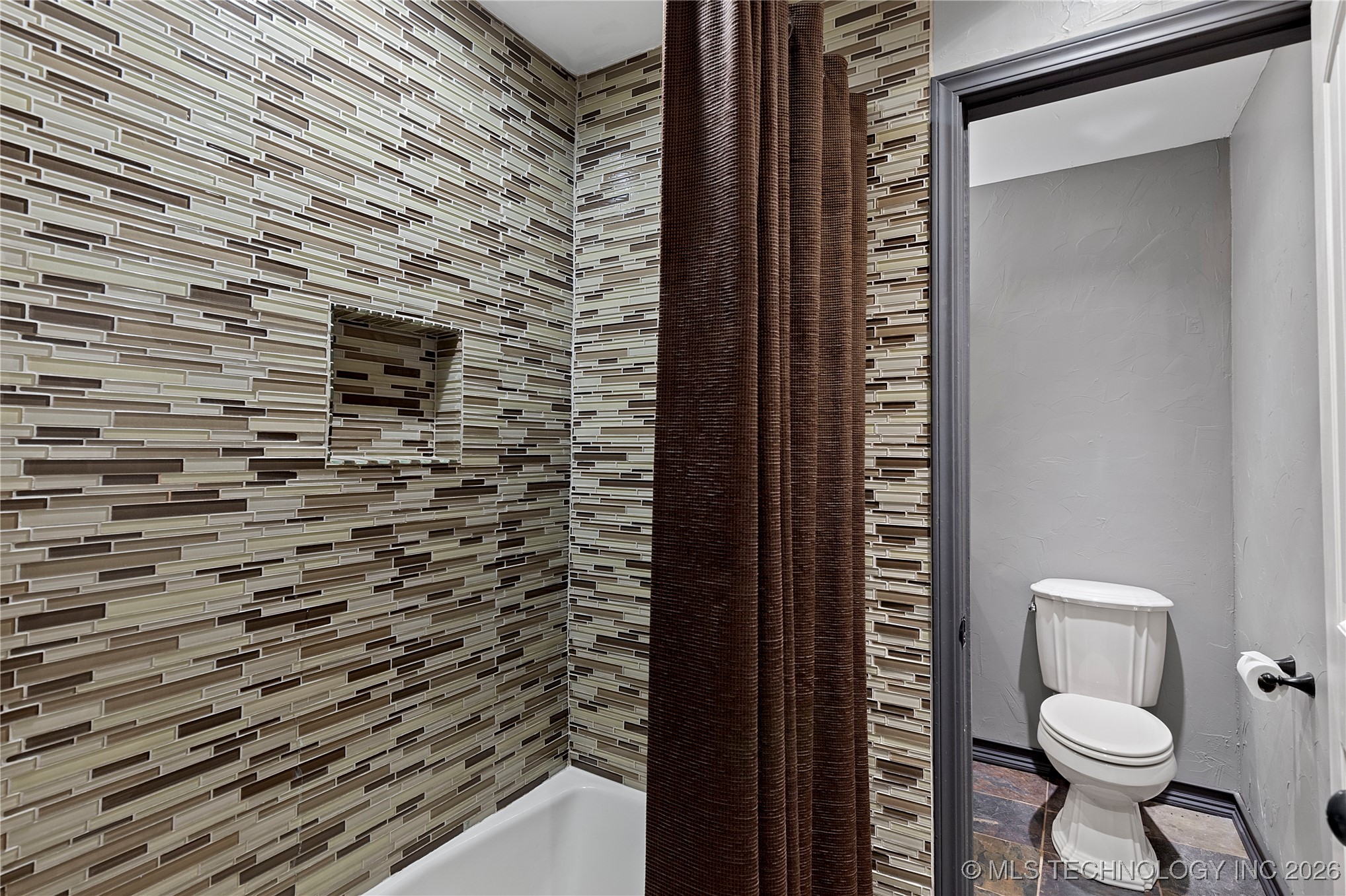 7665 S Quebec Avenue