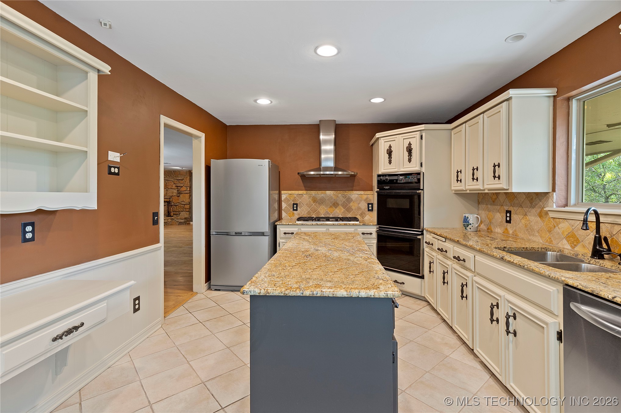 7665 S Quebec Avenue