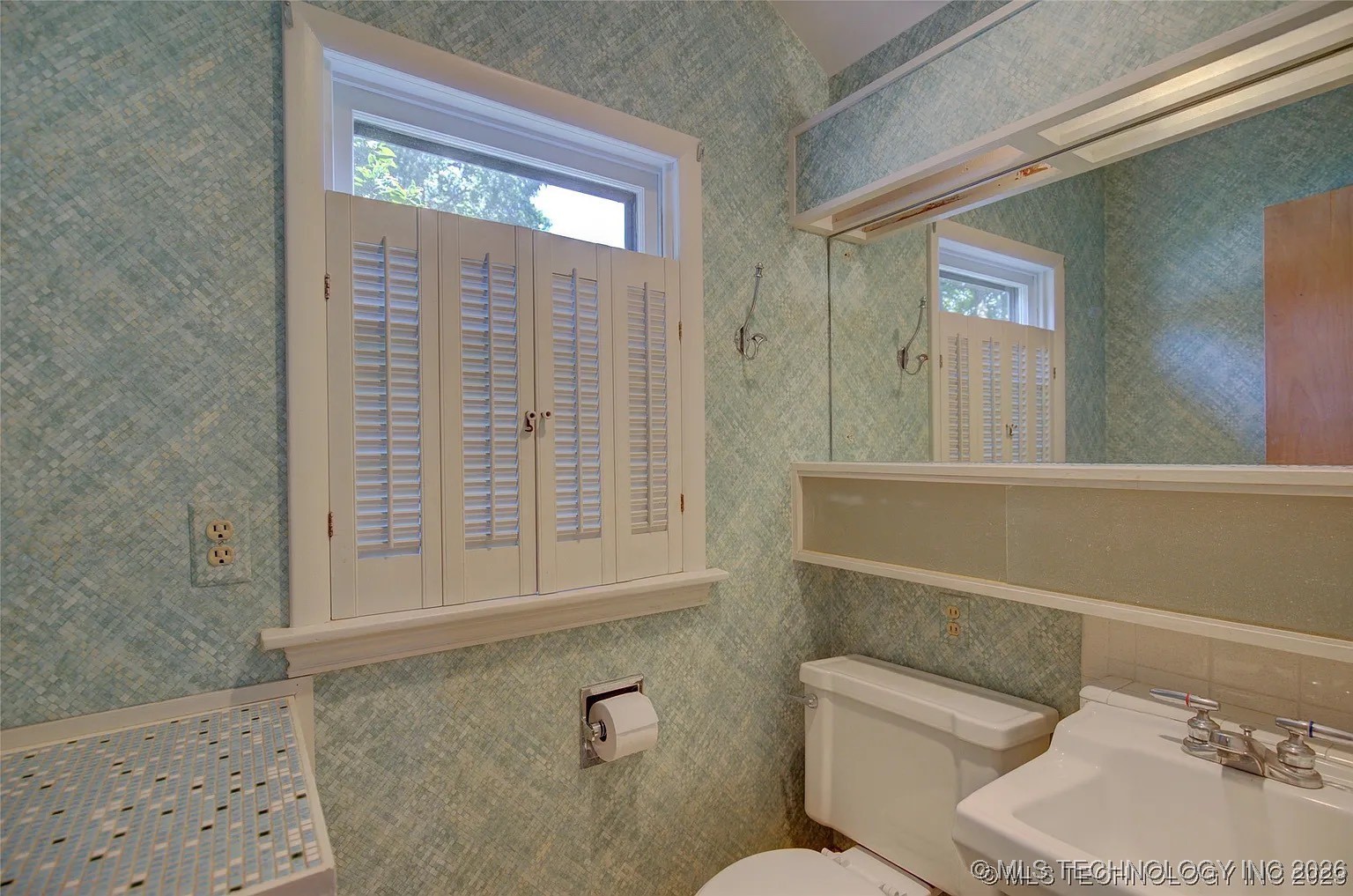 3536 E Haskell Street