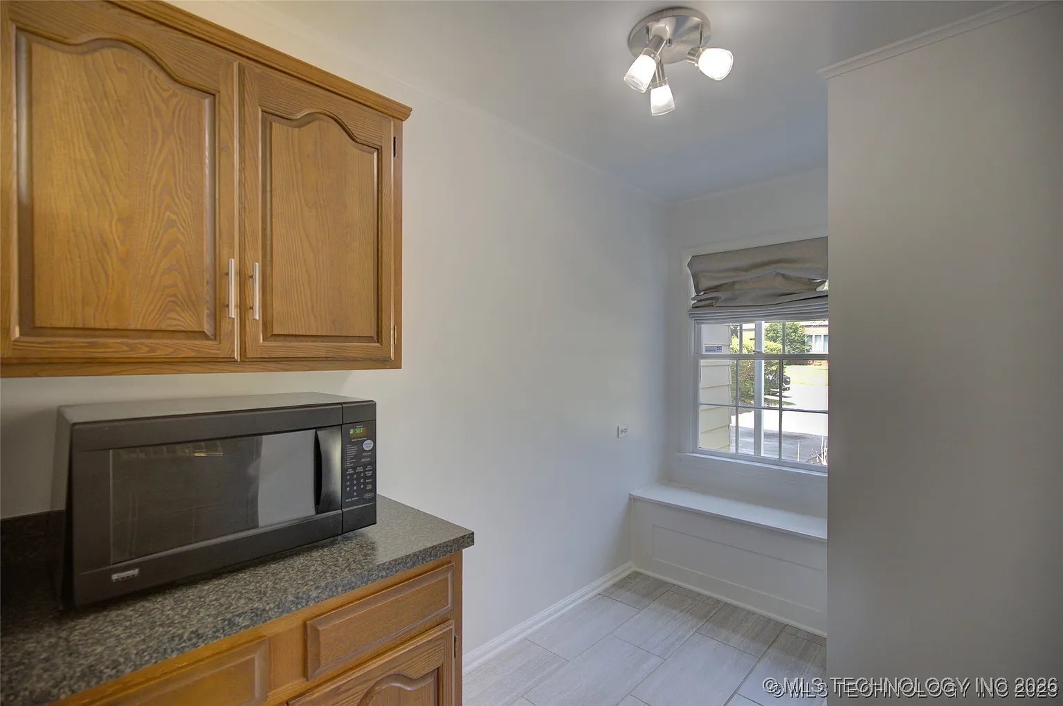 3536 E Haskell Street