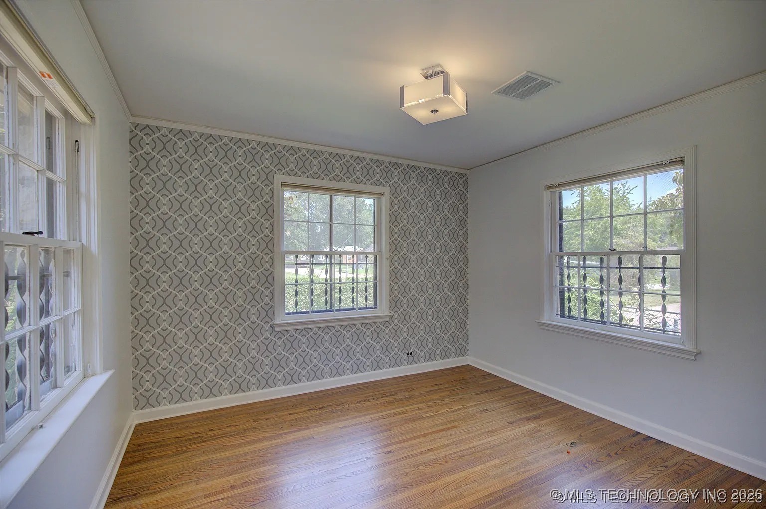 3536 E Haskell Street