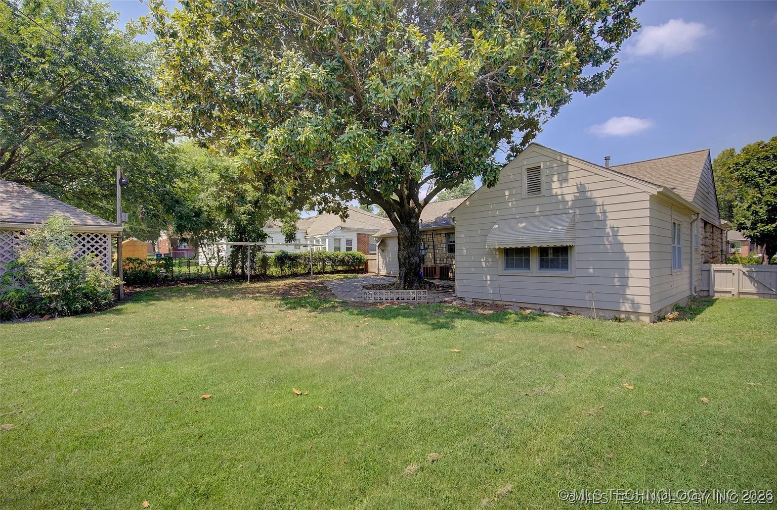 3536 E Haskell Street