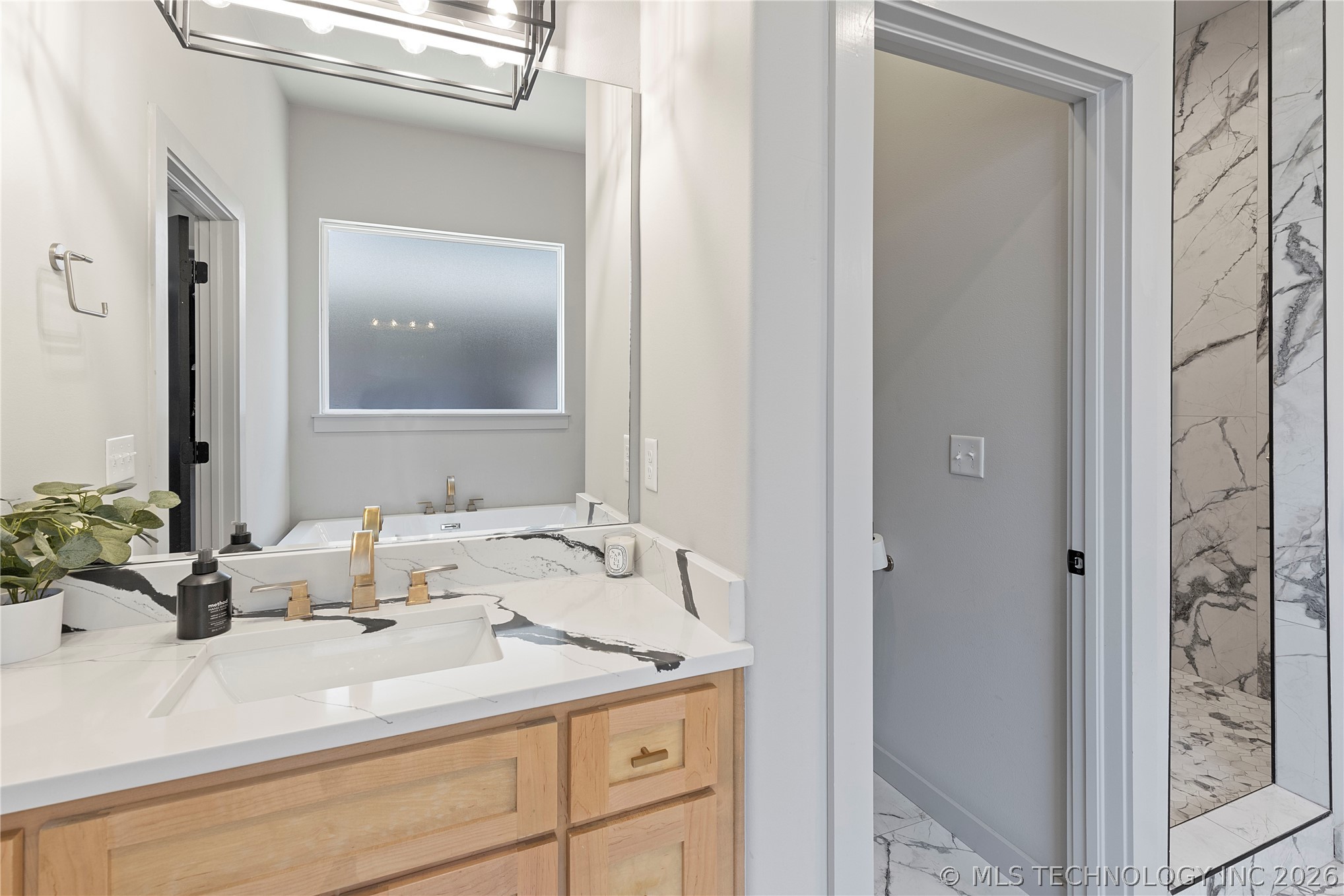 3748 S 116th East Avenue